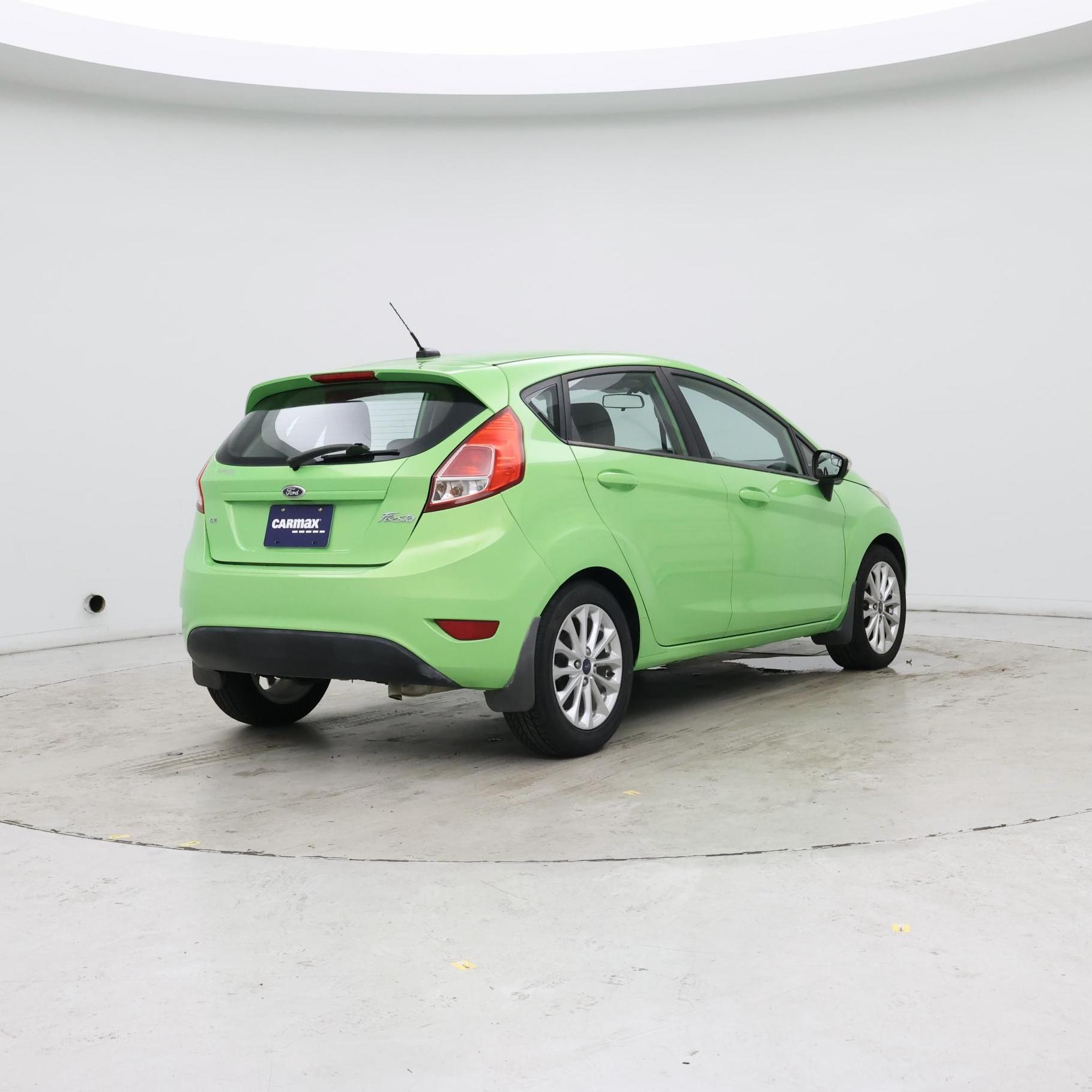 Thumbnail: 2014 Ford Fiesta - 8