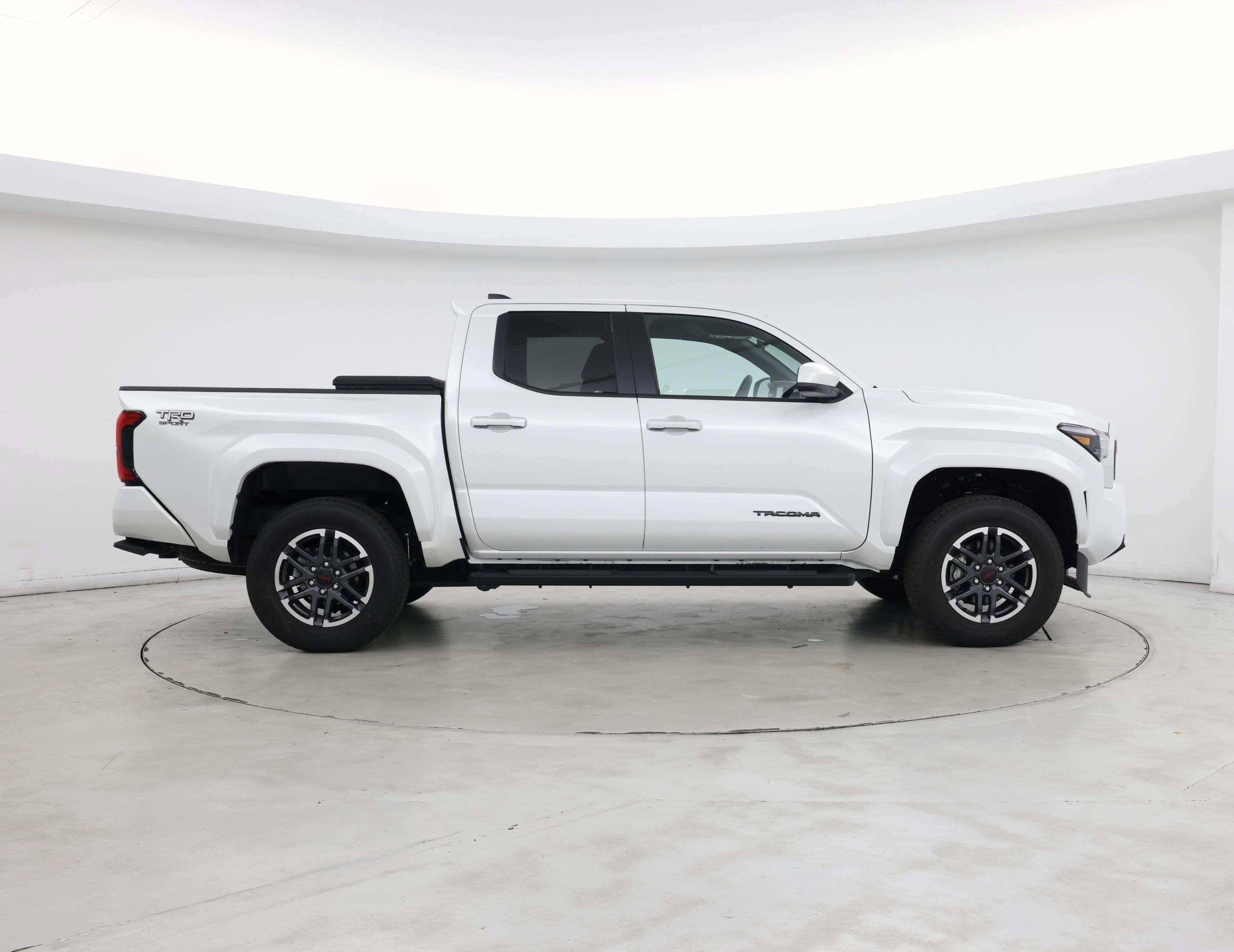 Thumbnail: 2024 Toyota Tacoma - 7