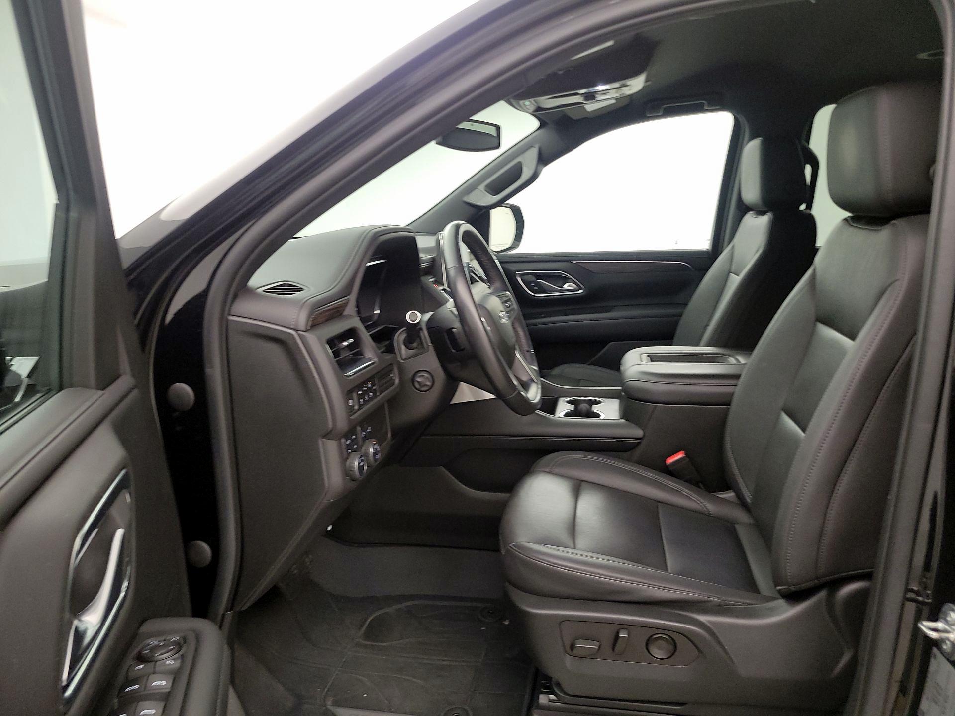 Thumbnail: 2022 Chevrolet Suburban - 11