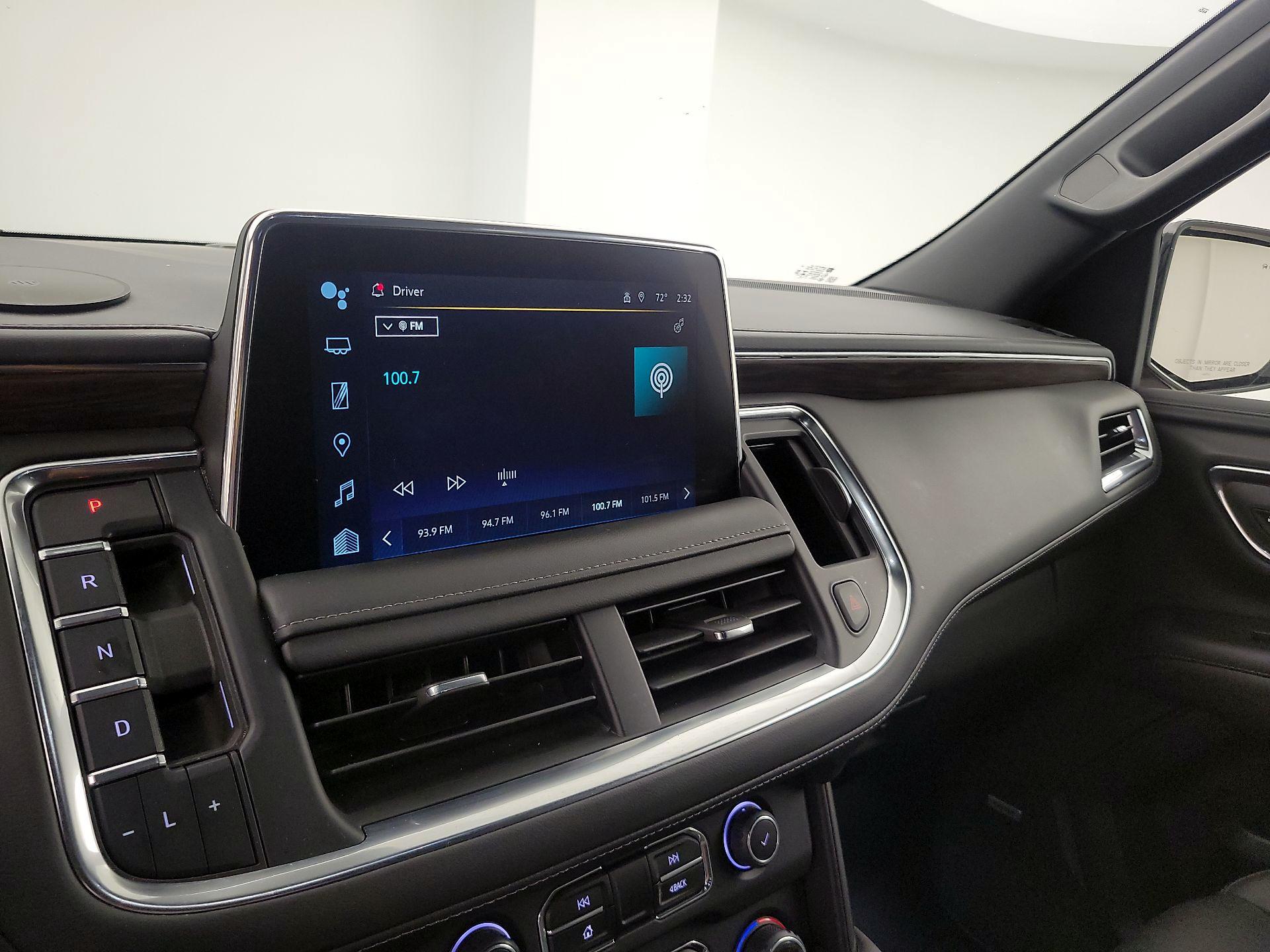 Thumbnail: 2022 Chevrolet Suburban - 16
