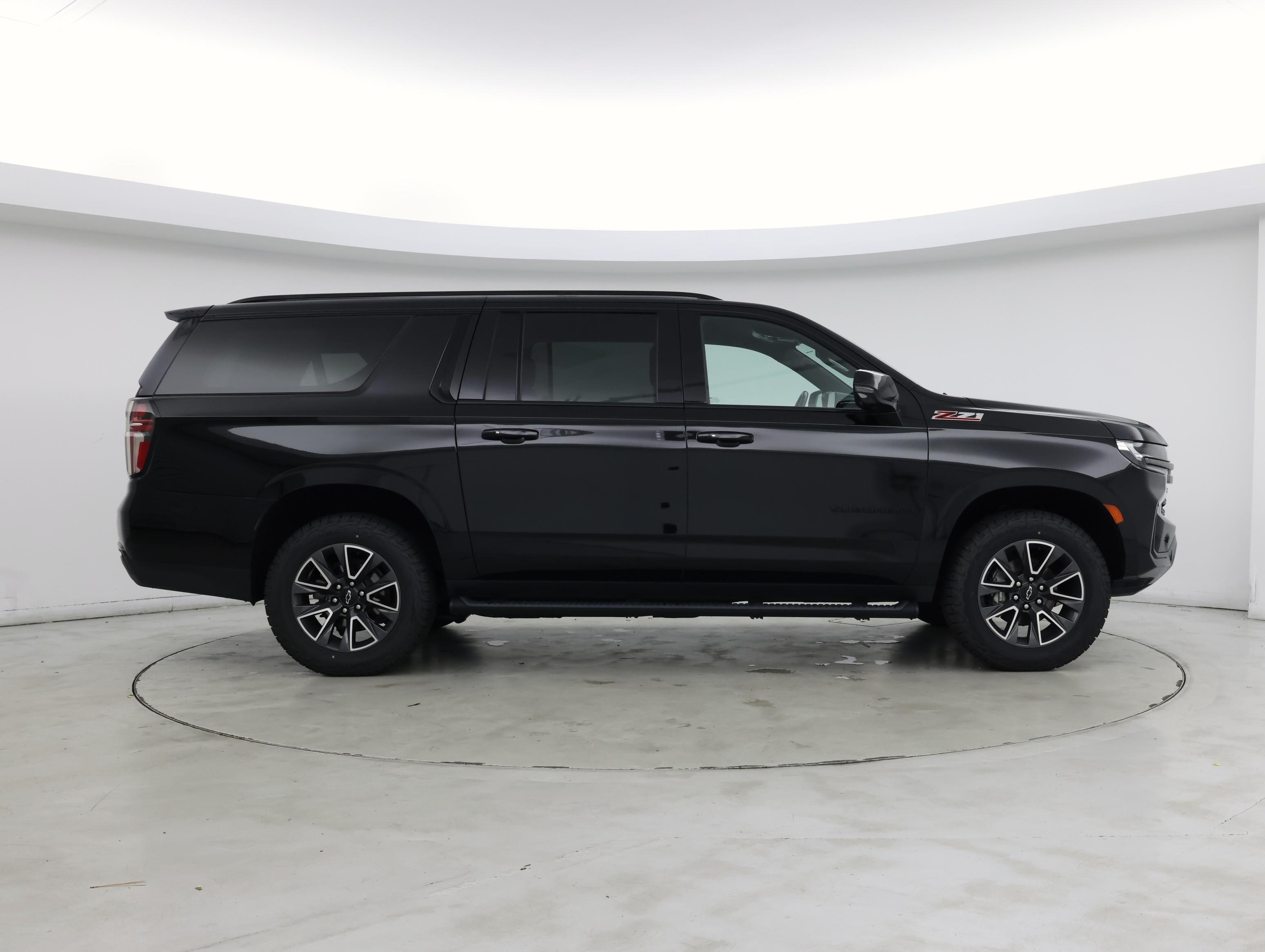 Thumbnail: 2022 Chevrolet Suburban - 7