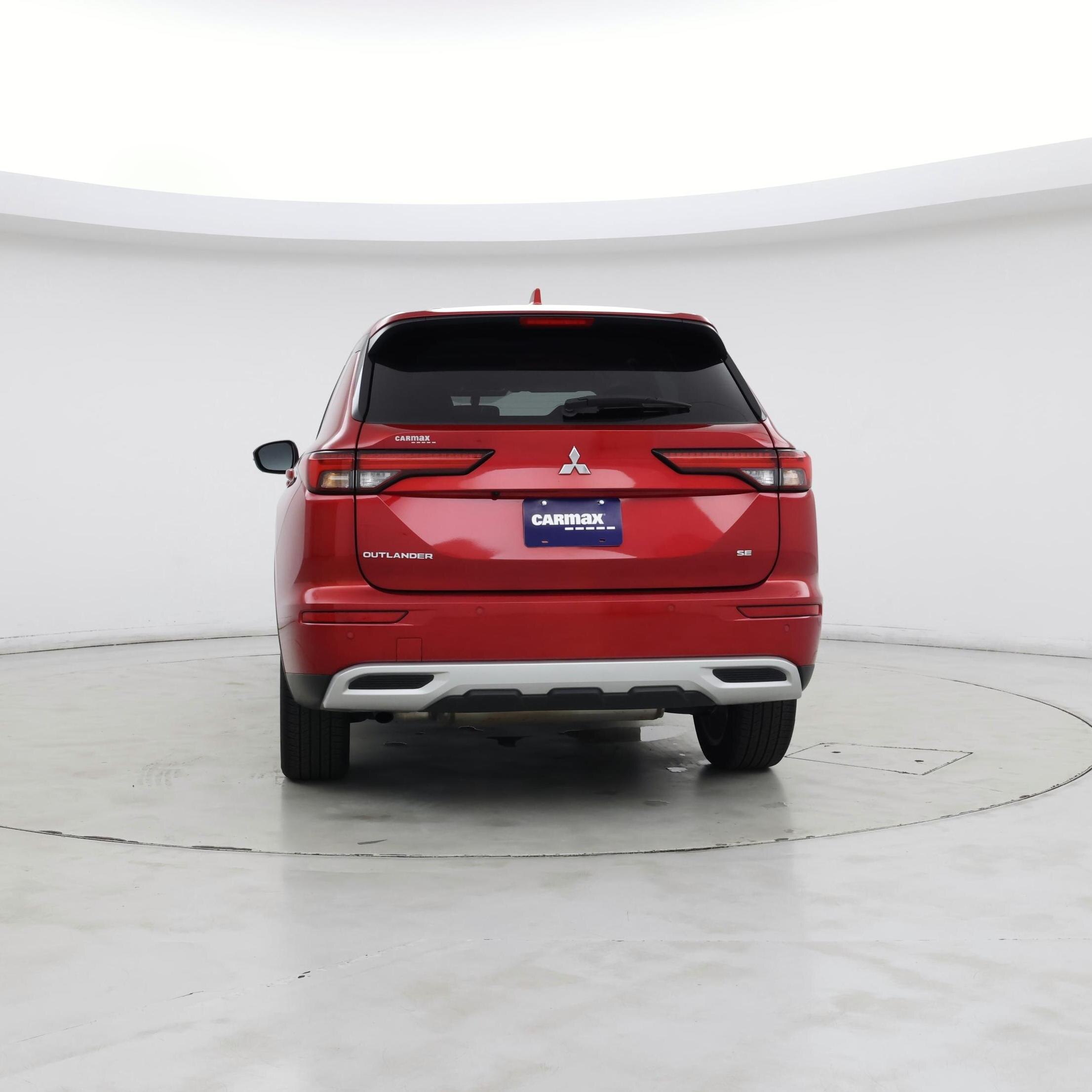 Thumbnail: 2024 Mitsubishi Outlander - 6