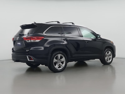 Black 2017 Toyota Highlander Limited