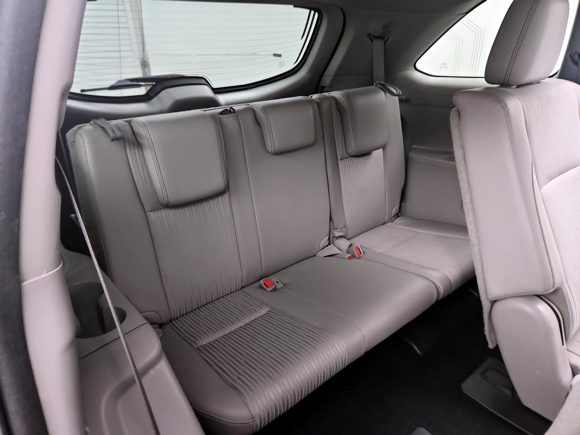 Thumbnail: 2017 Toyota Highlander - 20