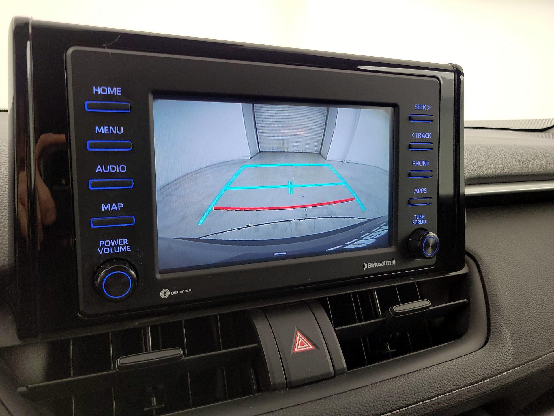 Thumbnail: 2020 Toyota RAV4 - 14