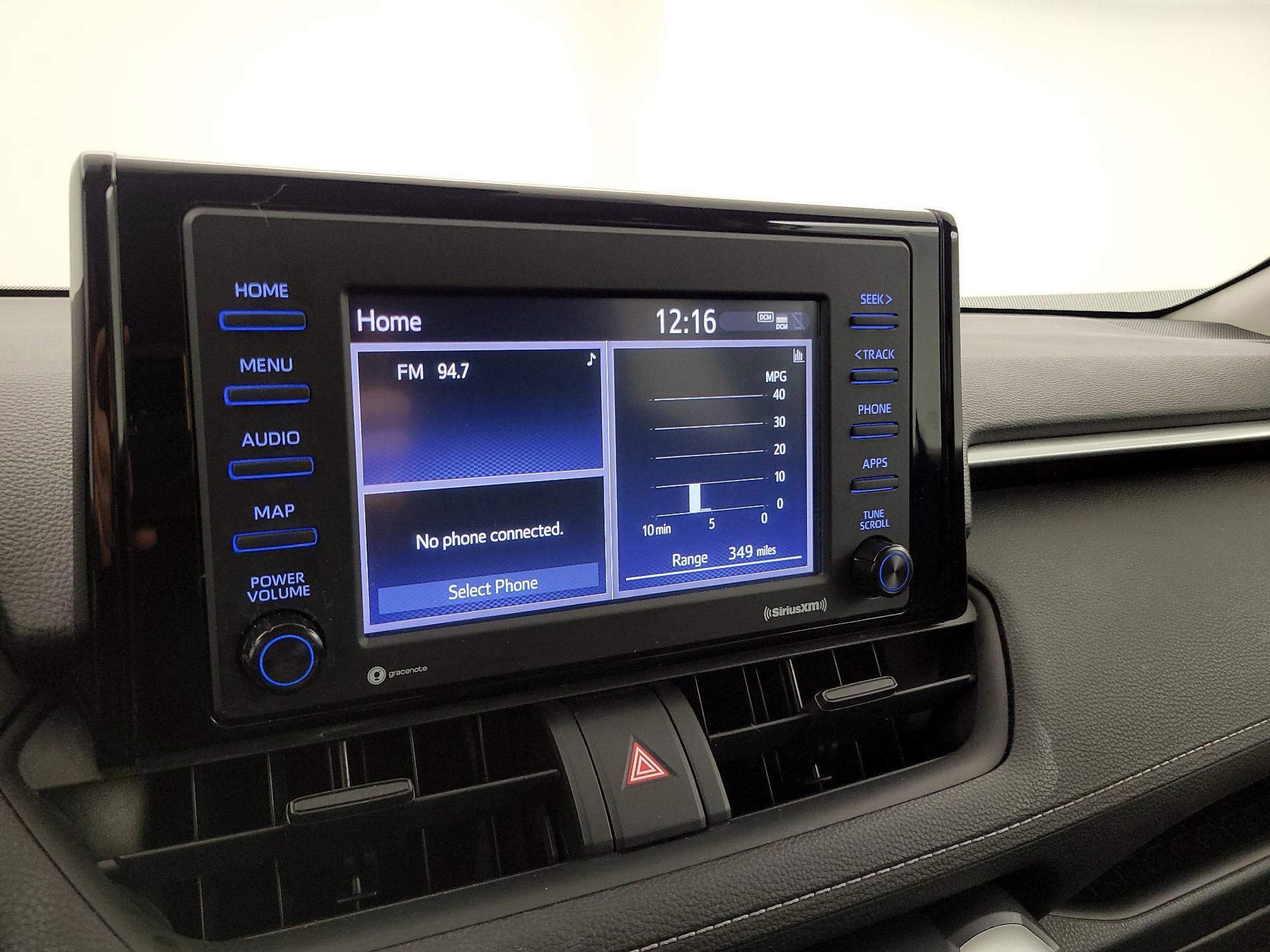 Thumbnail: 2020 Toyota RAV4 - 15