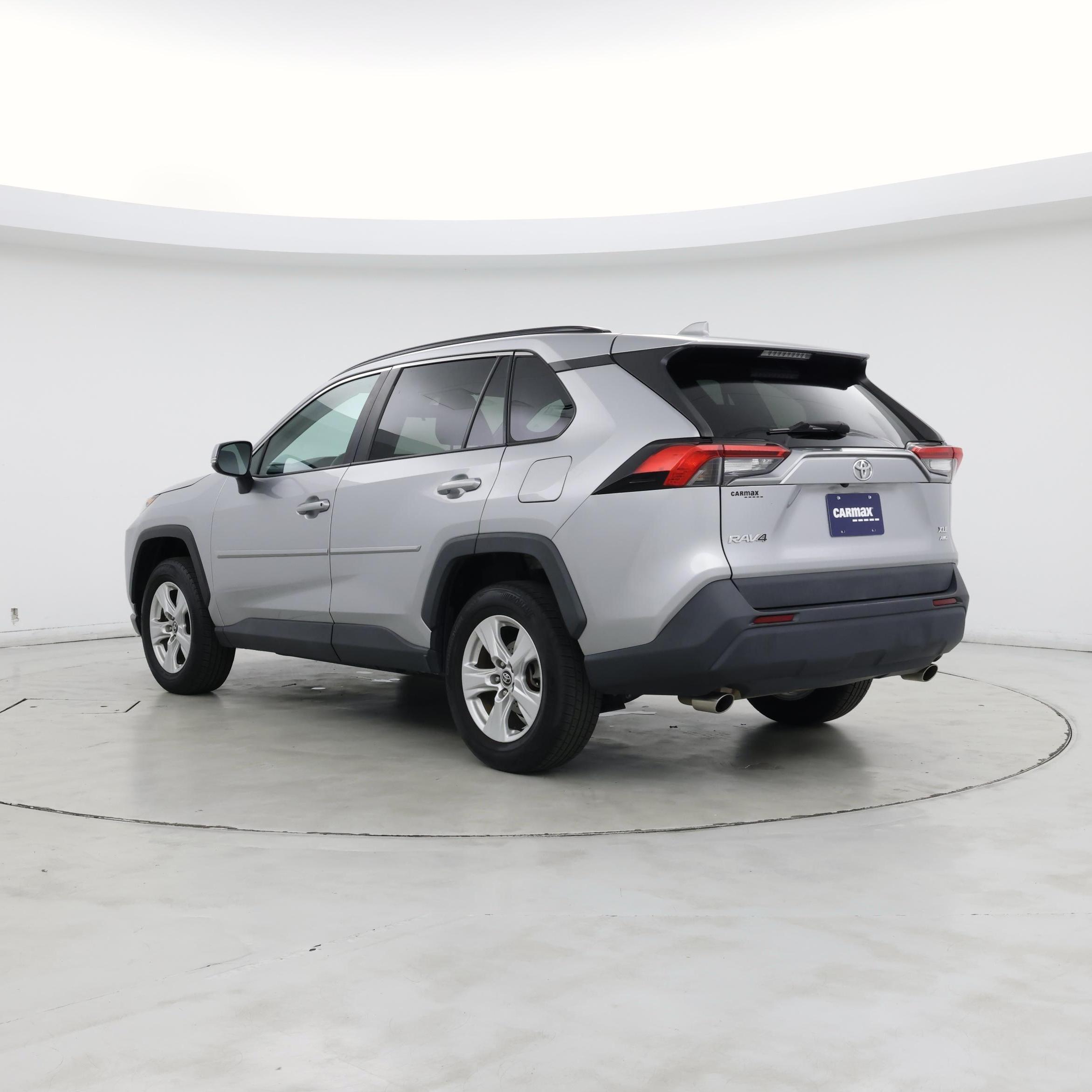 Thumbnail: 2020 Toyota RAV4 - 2