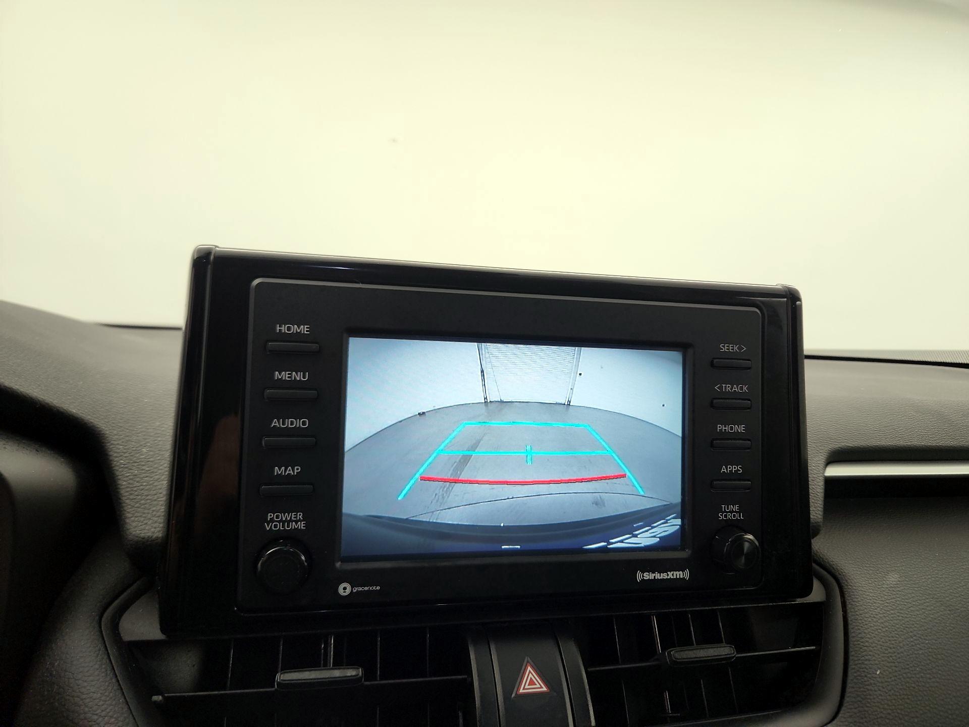 Thumbnail: 2021 Toyota RAV4 - 14