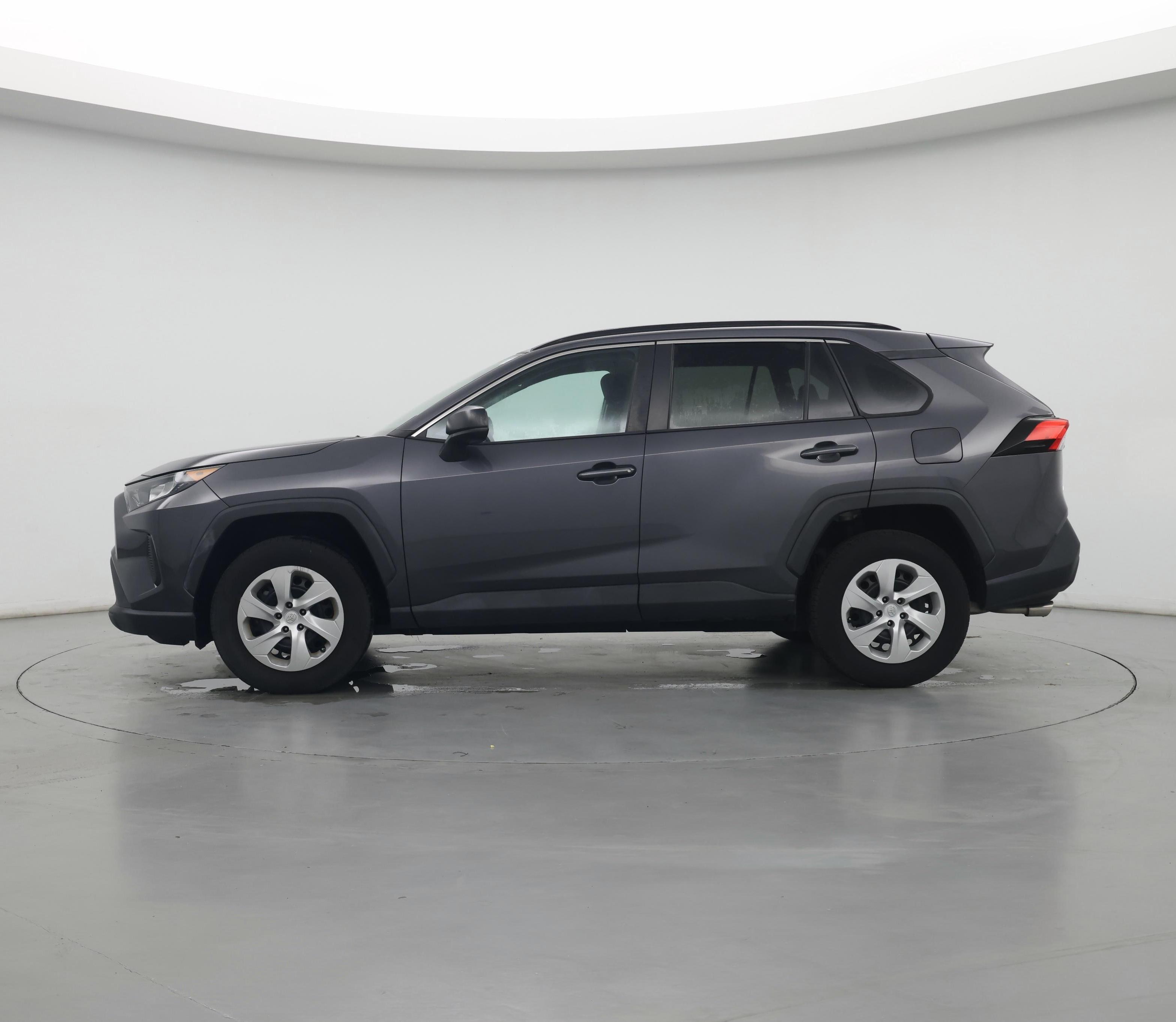Thumbnail: 2021 Toyota RAV4 - 3