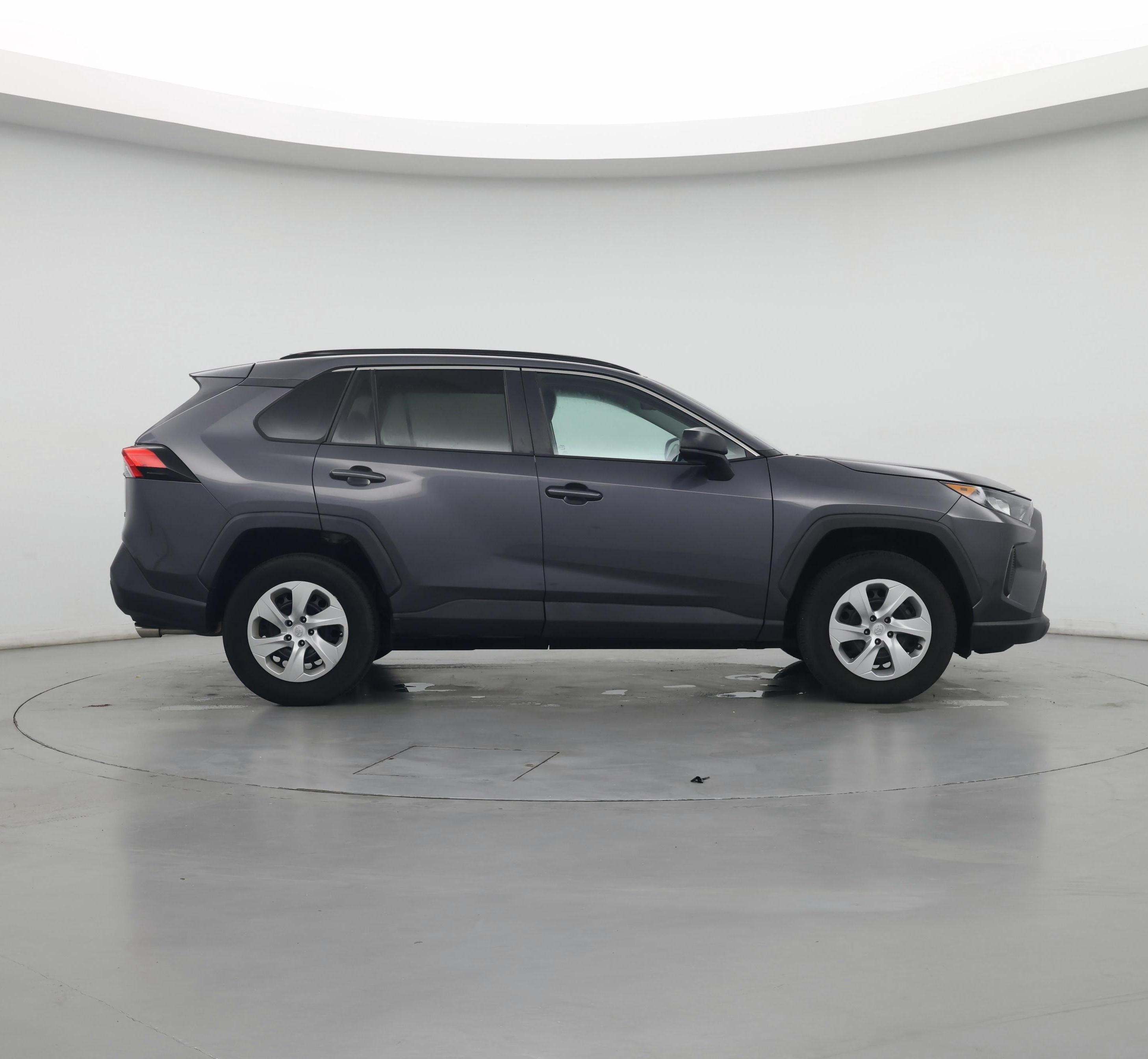 Thumbnail: 2021 Toyota RAV4 - 7