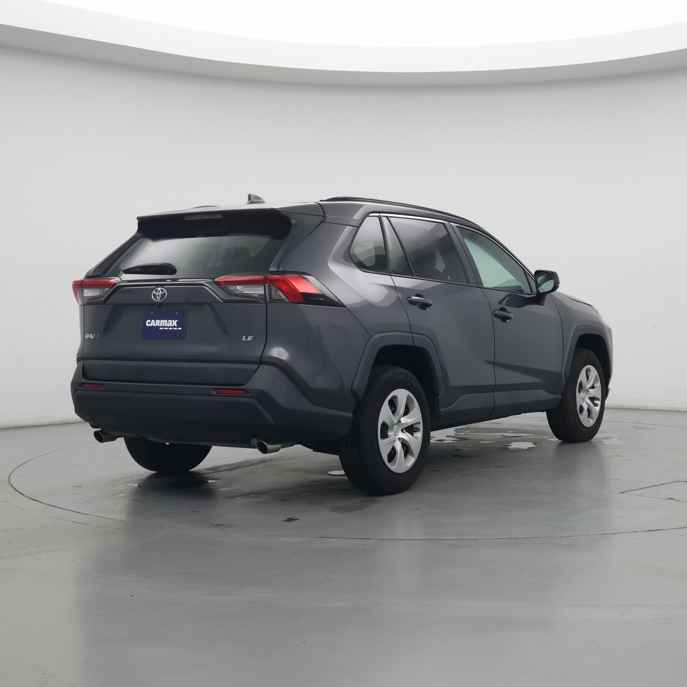 Thumbnail: 2021 Toyota RAV4 - 8