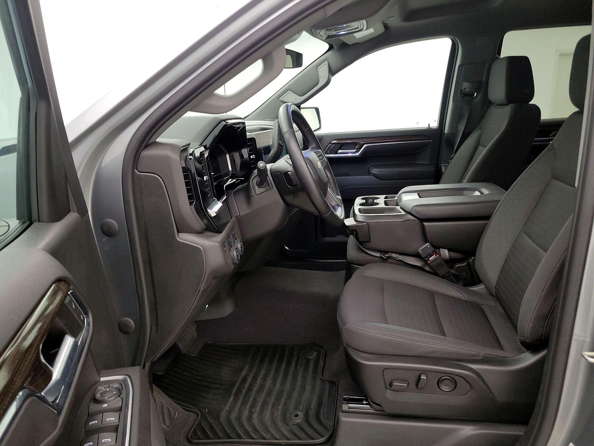 Thumbnail: 2023 Chevrolet Silverado 1500 - 11