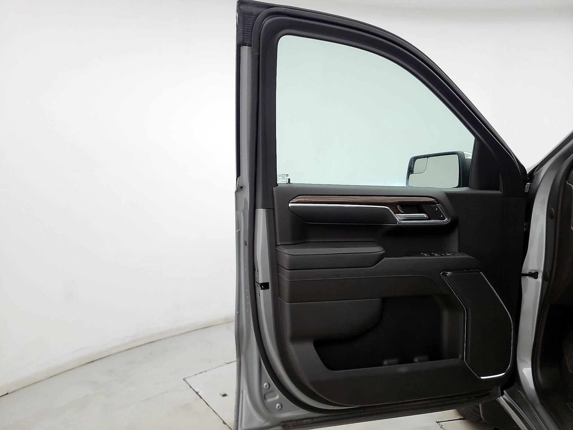Thumbnail: 2023 Chevrolet Silverado 1500 - 12