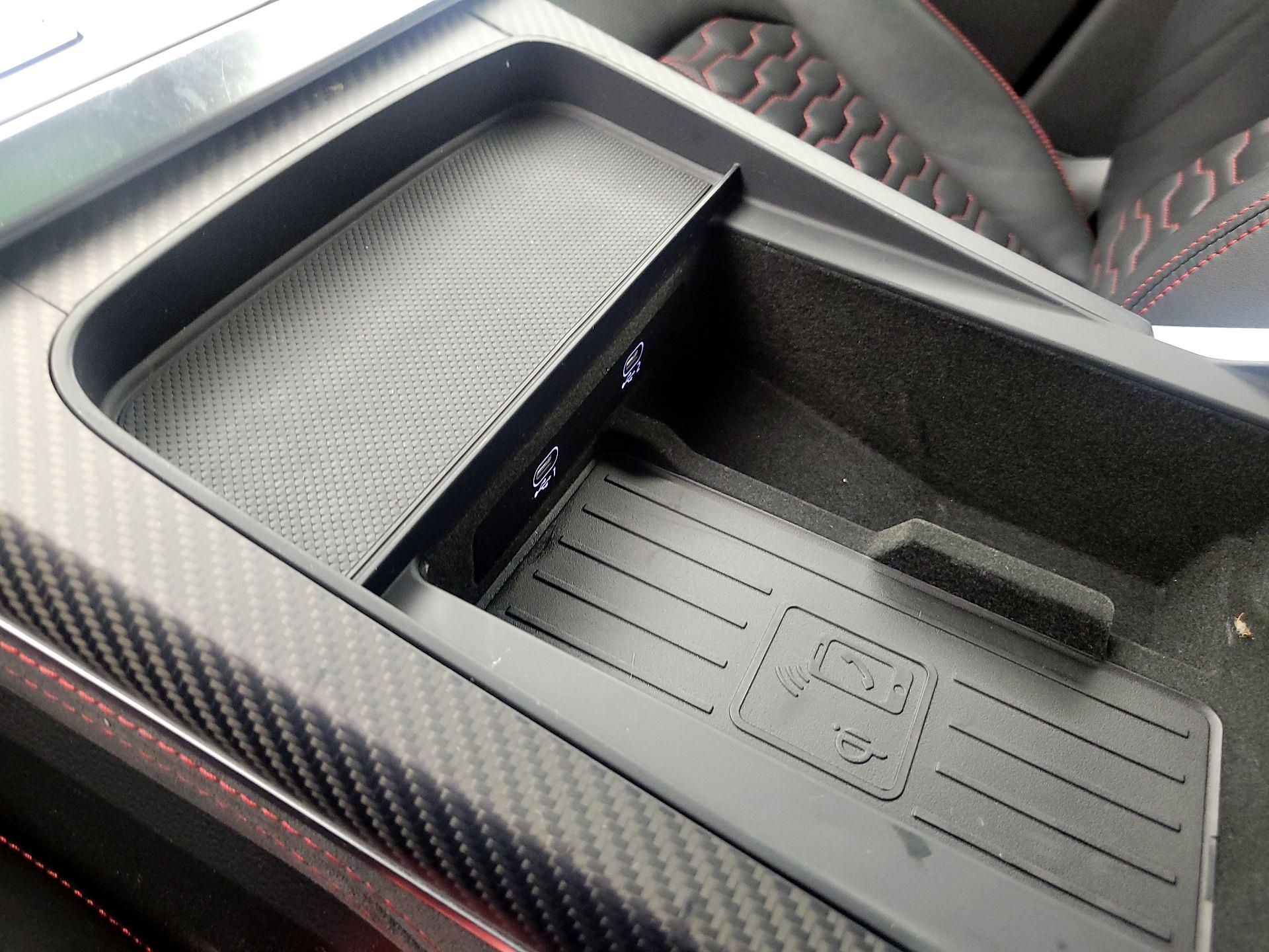 Thumbnail: 2022 Audi RS Q8 - 19