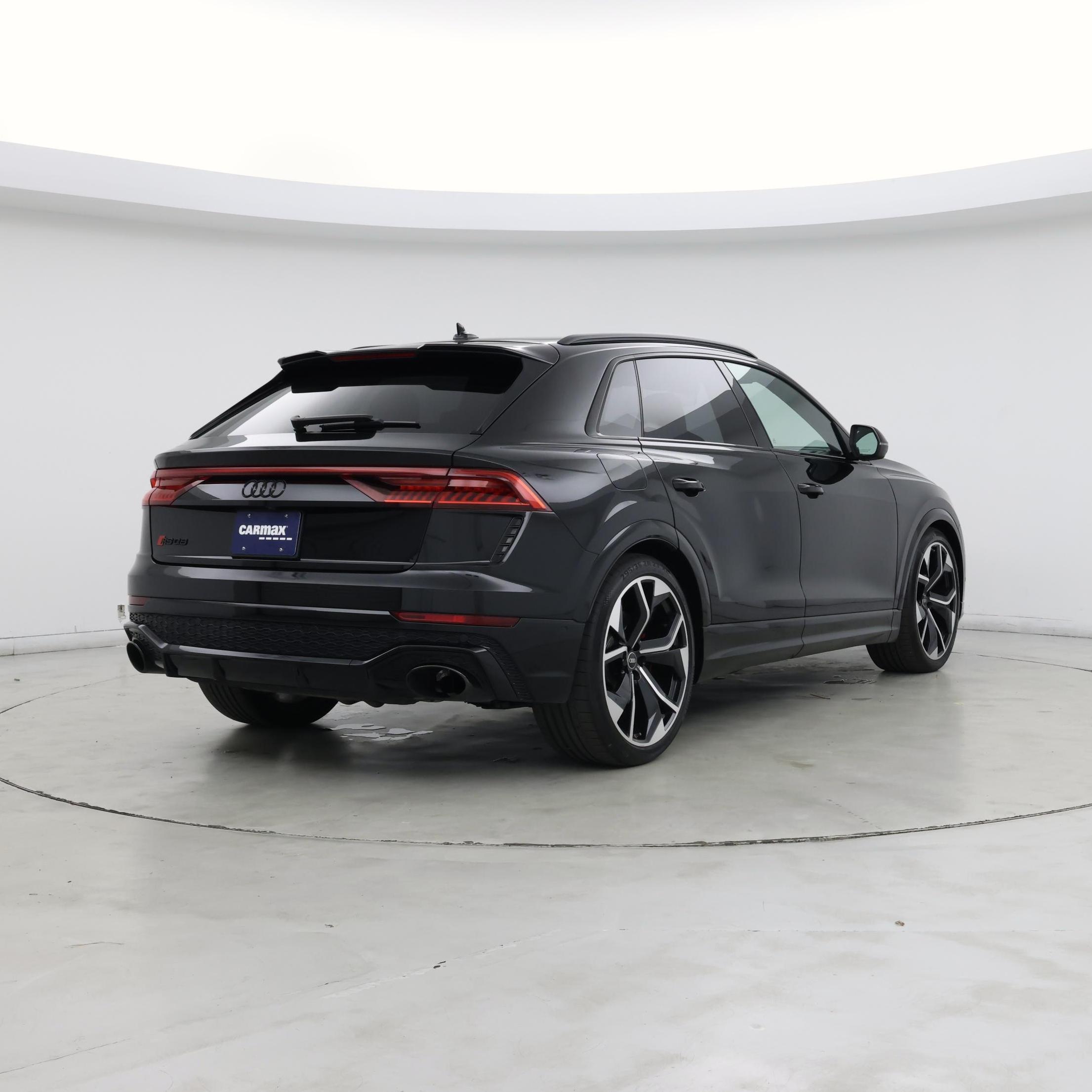 Thumbnail: 2022 Audi RS Q8 - 8