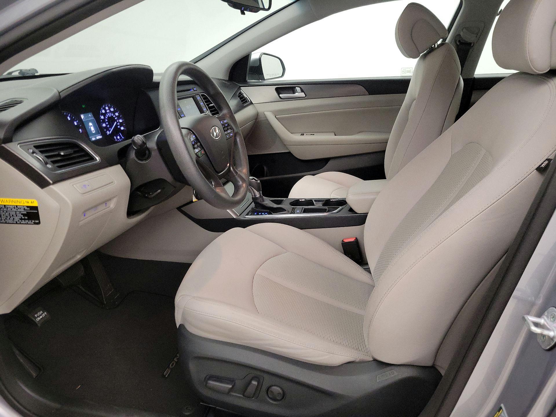 Thumbnail: 2015 Hyundai Sonata - 11