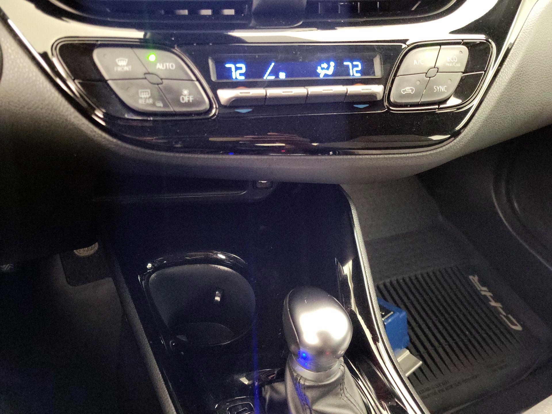 Thumbnail: 2019 Toyota C-HR - 16