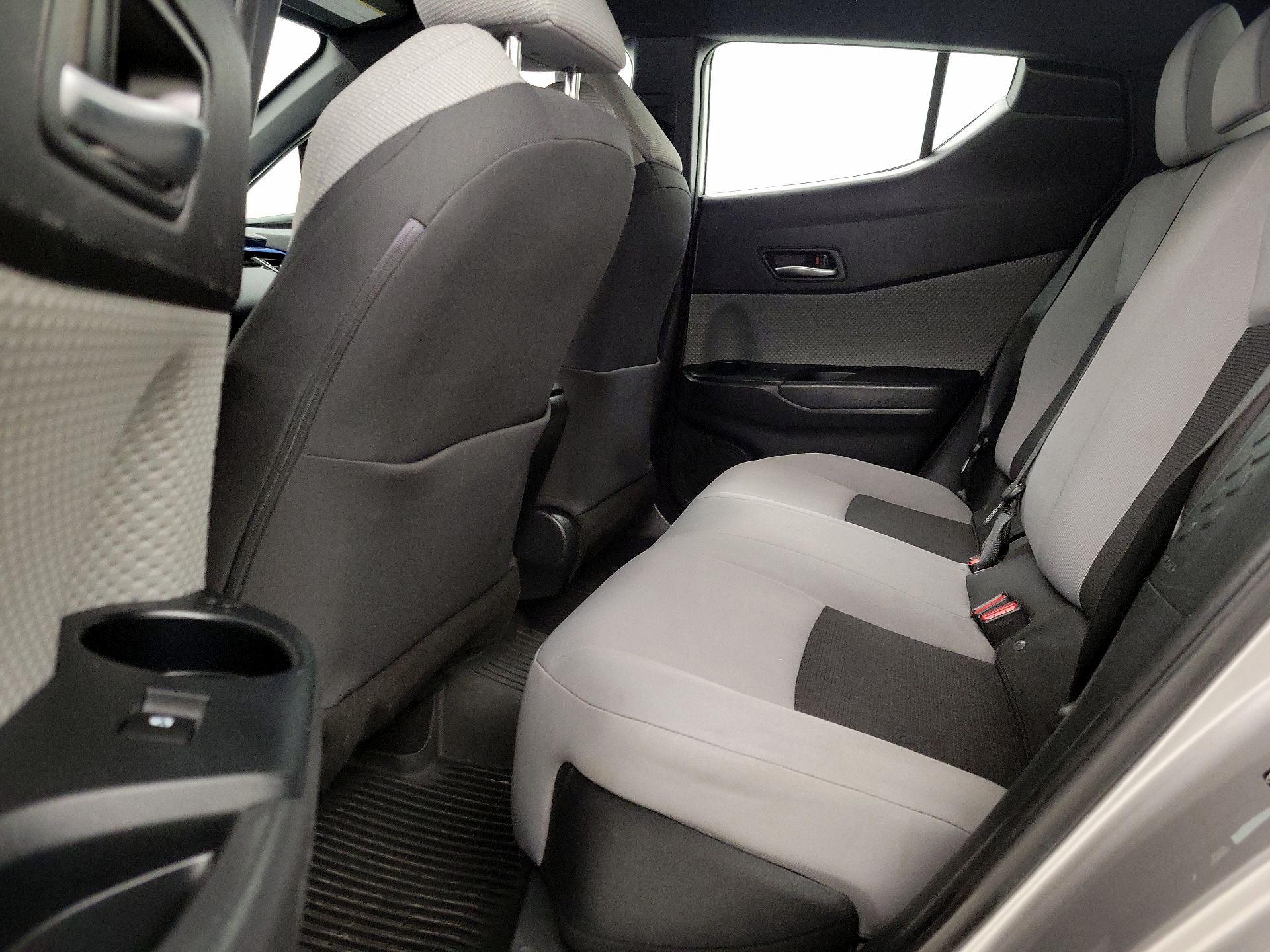 Thumbnail: 2019 Toyota C-HR - 19