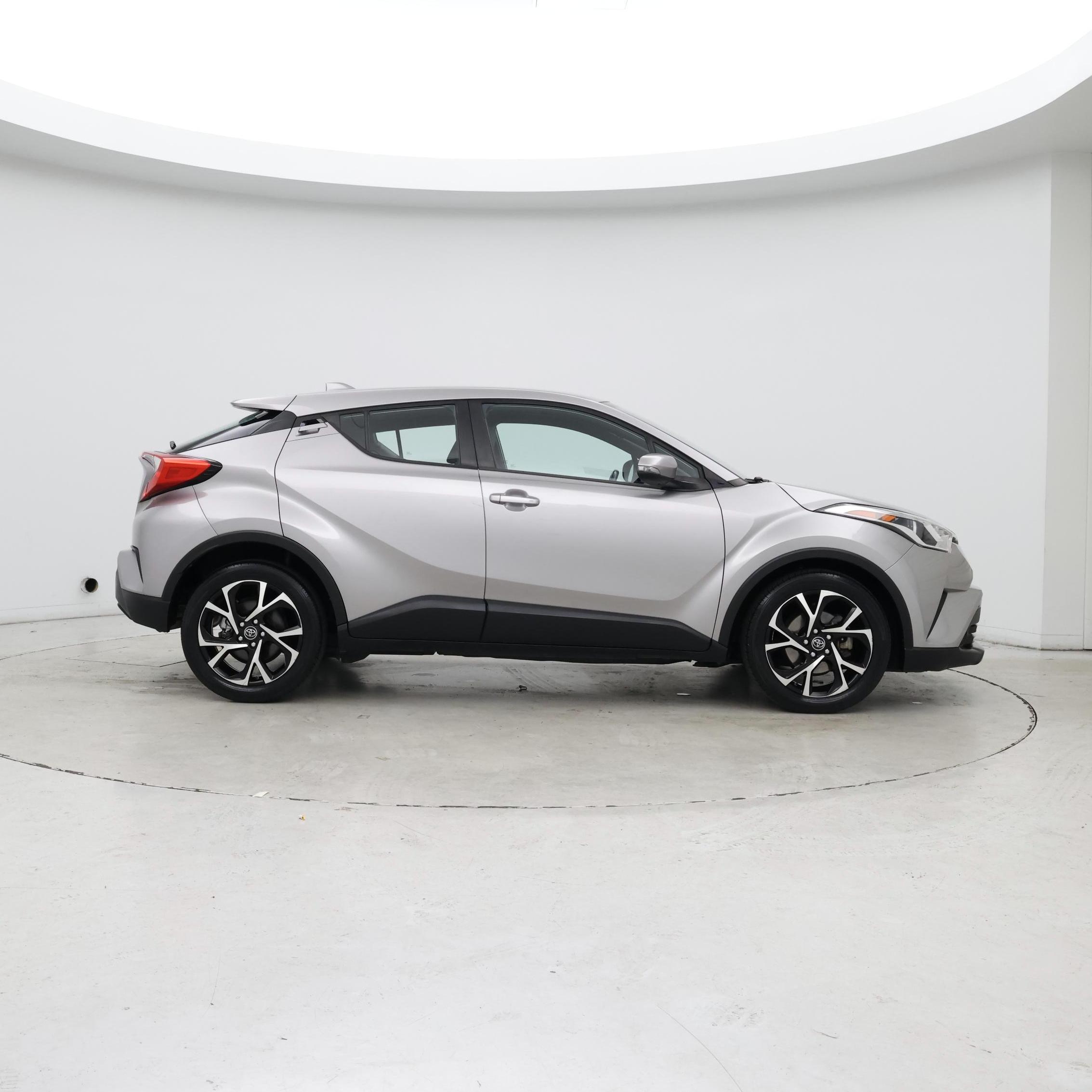Thumbnail: 2019 Toyota C-HR - 7