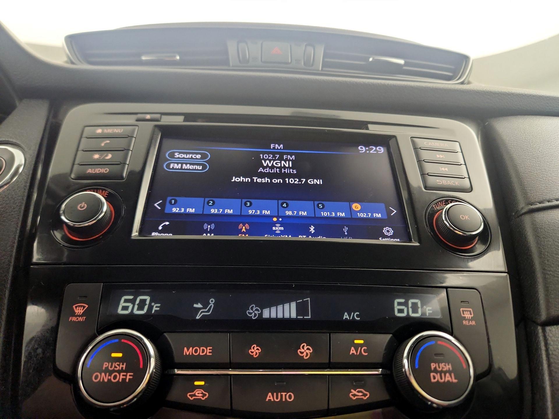 Thumbnail: 2020 Nissan Rogue - 15