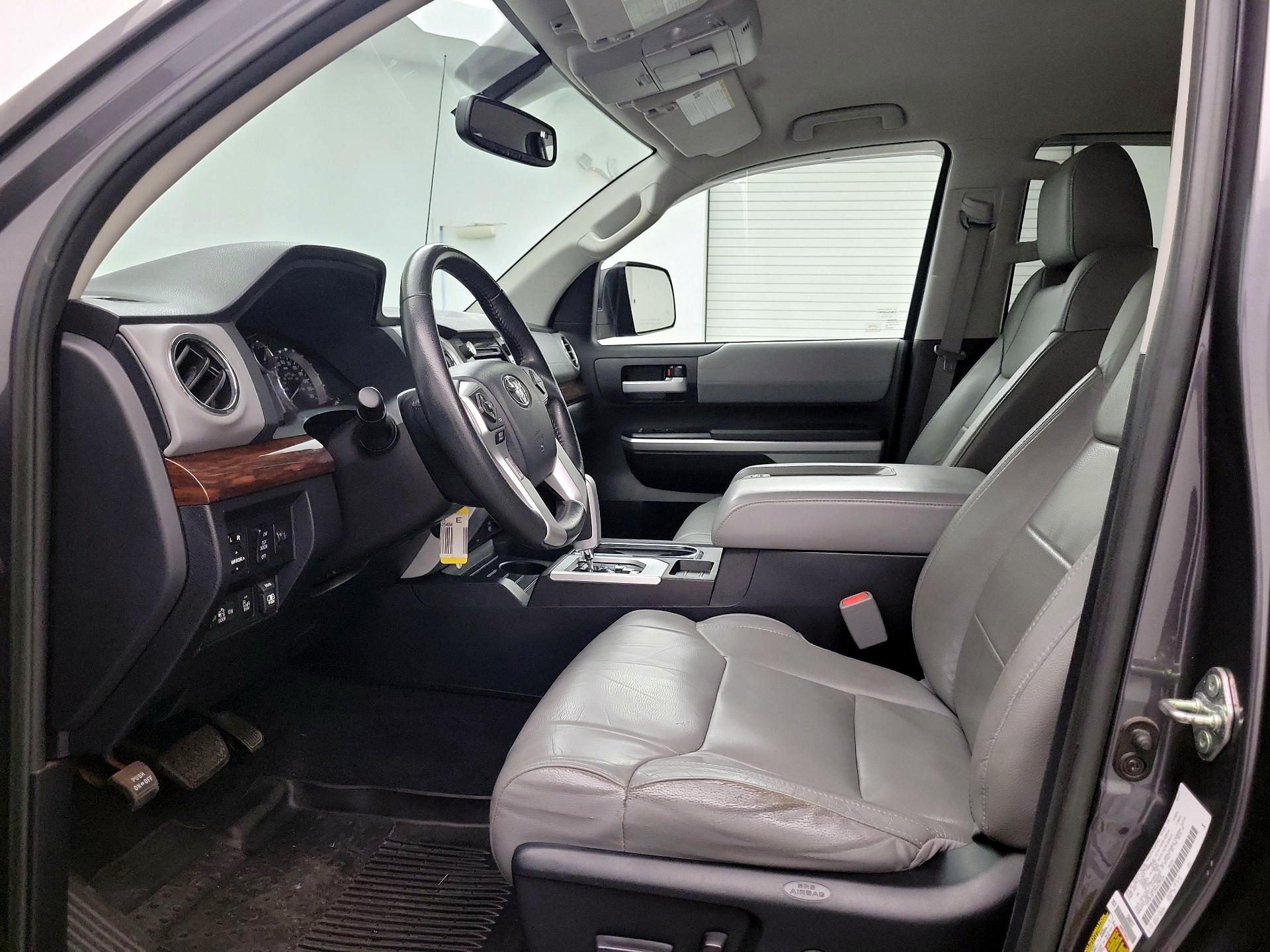 Thumbnail: 2017 Toyota Tundra - 11