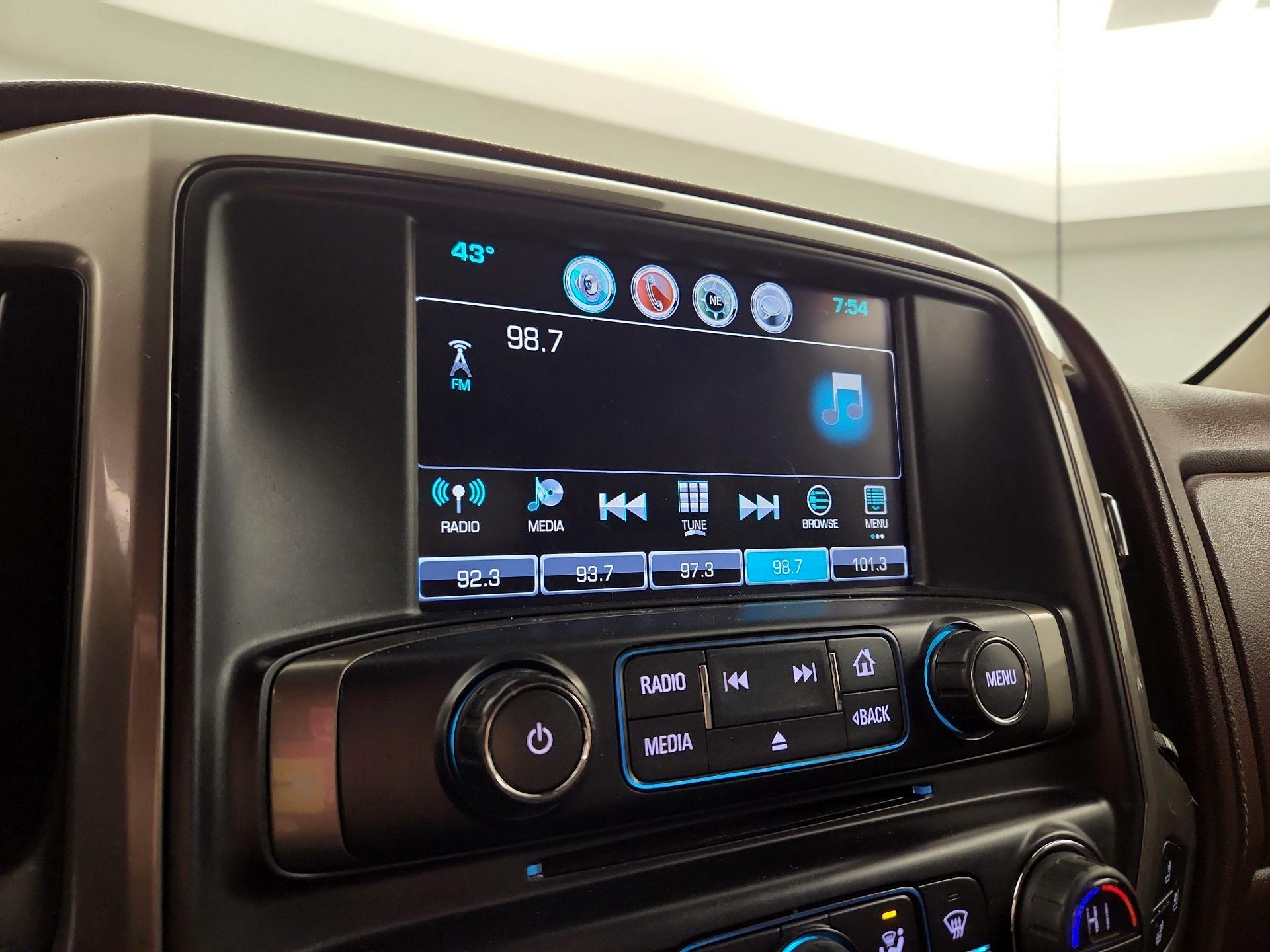 Thumbnail: 2017 Chevrolet Silverado 1500 - 14