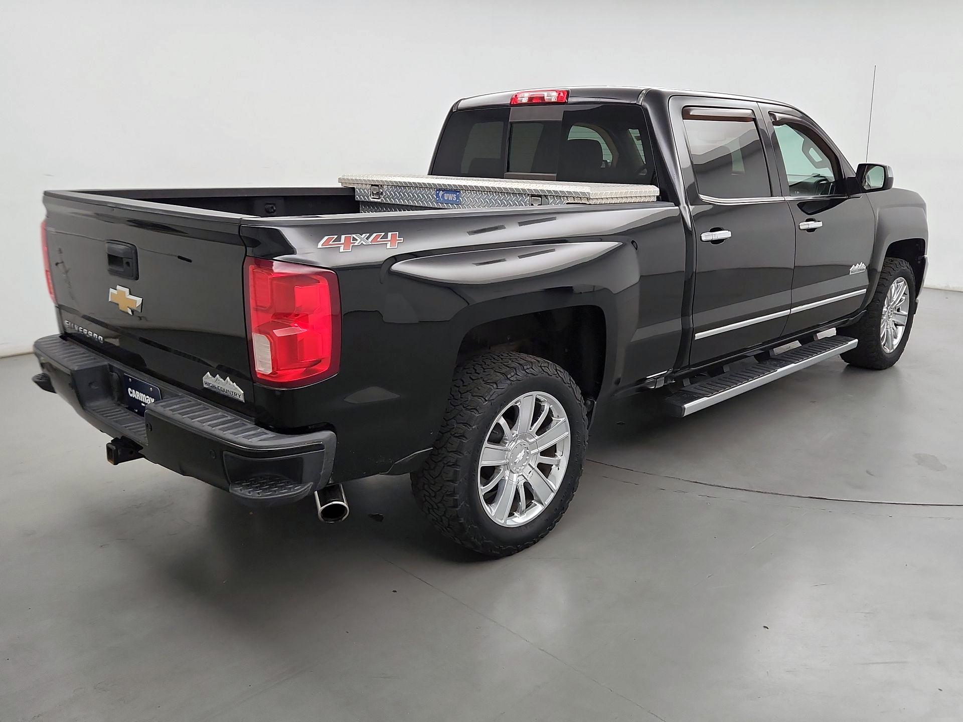 Thumbnail: 2017 Chevrolet Silverado 1500 - 5