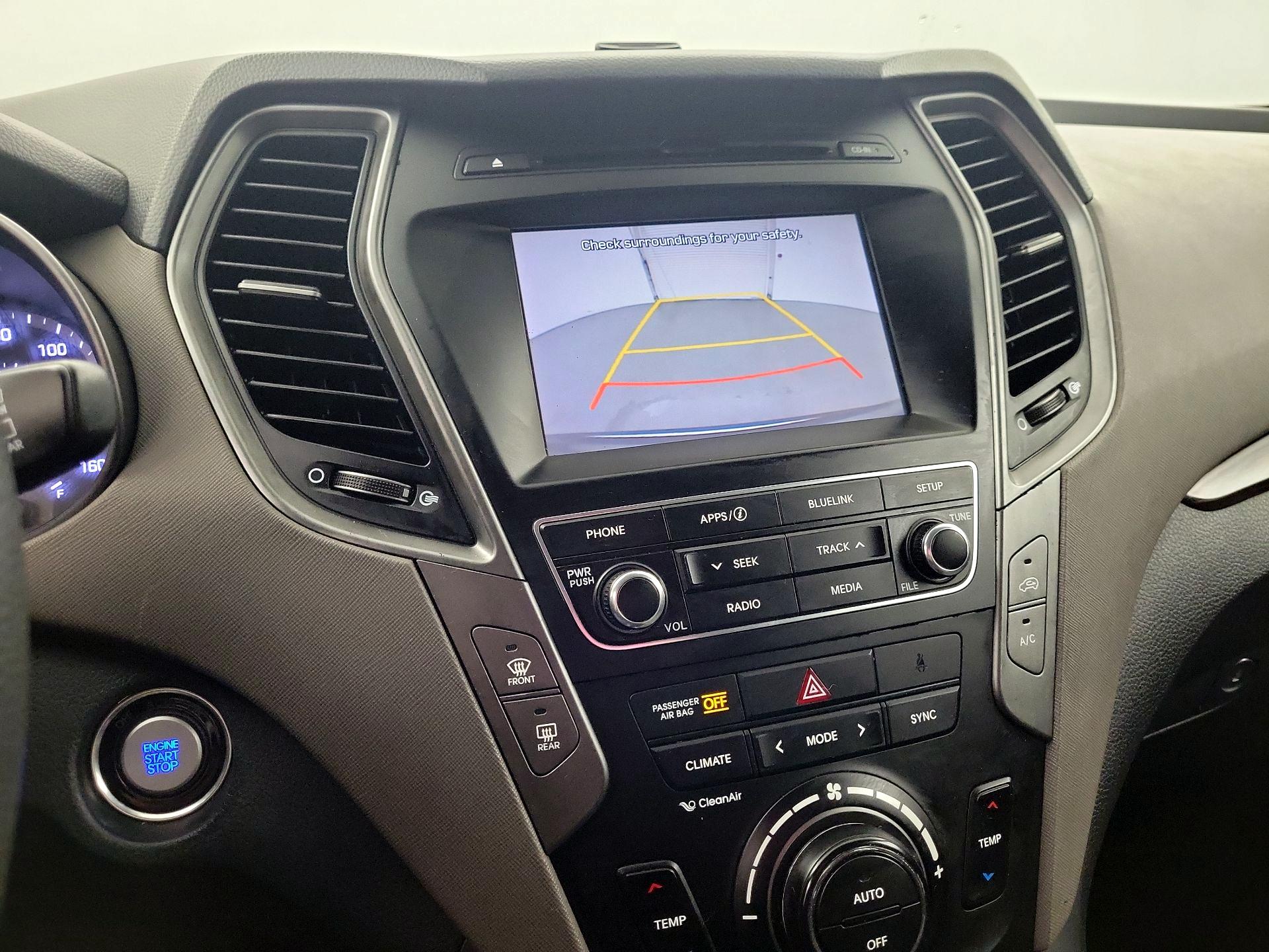 Thumbnail: 2017 Hyundai Santa Fe - 11