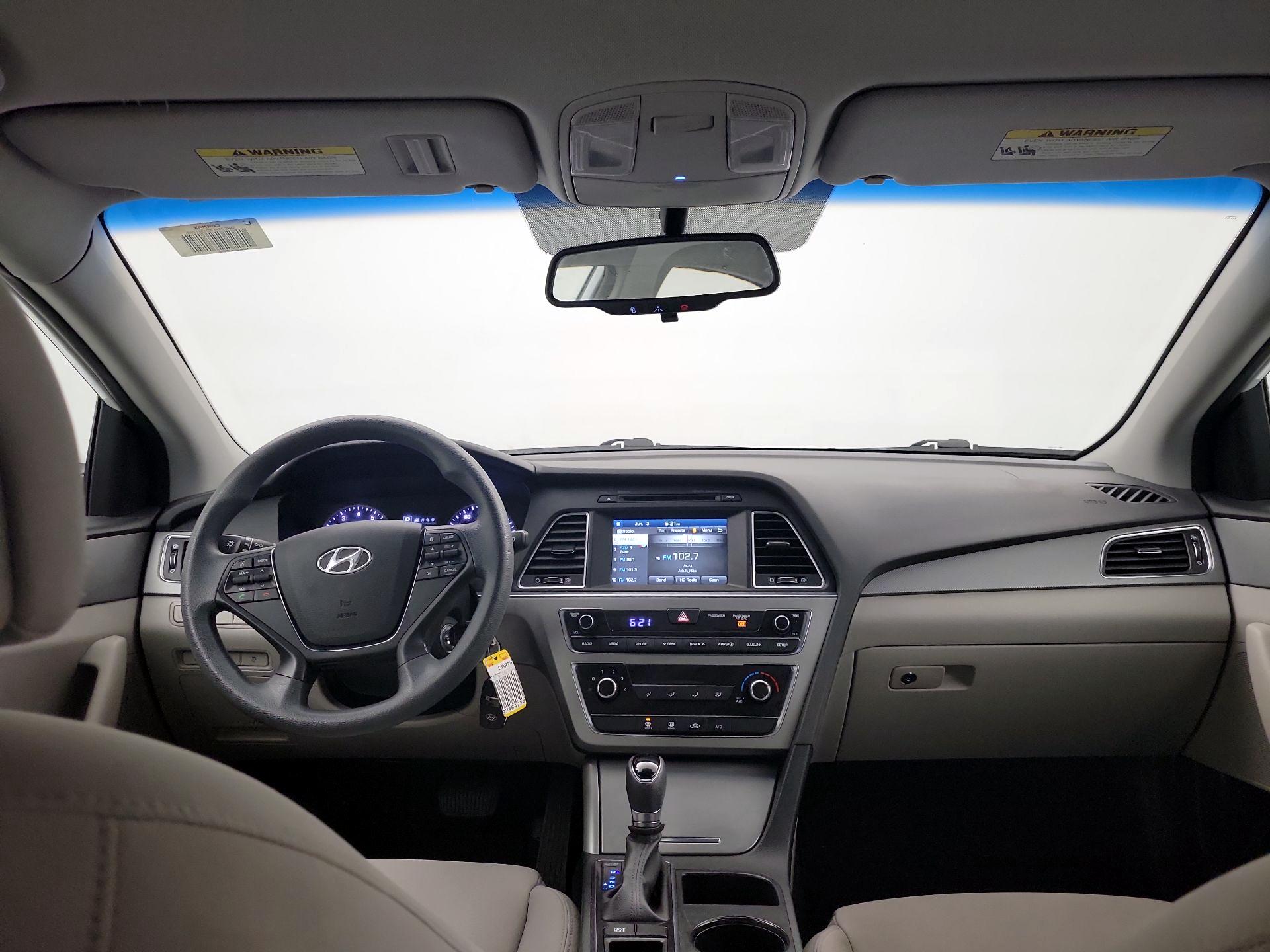 Thumbnail: 2016 Hyundai Sonata - 8