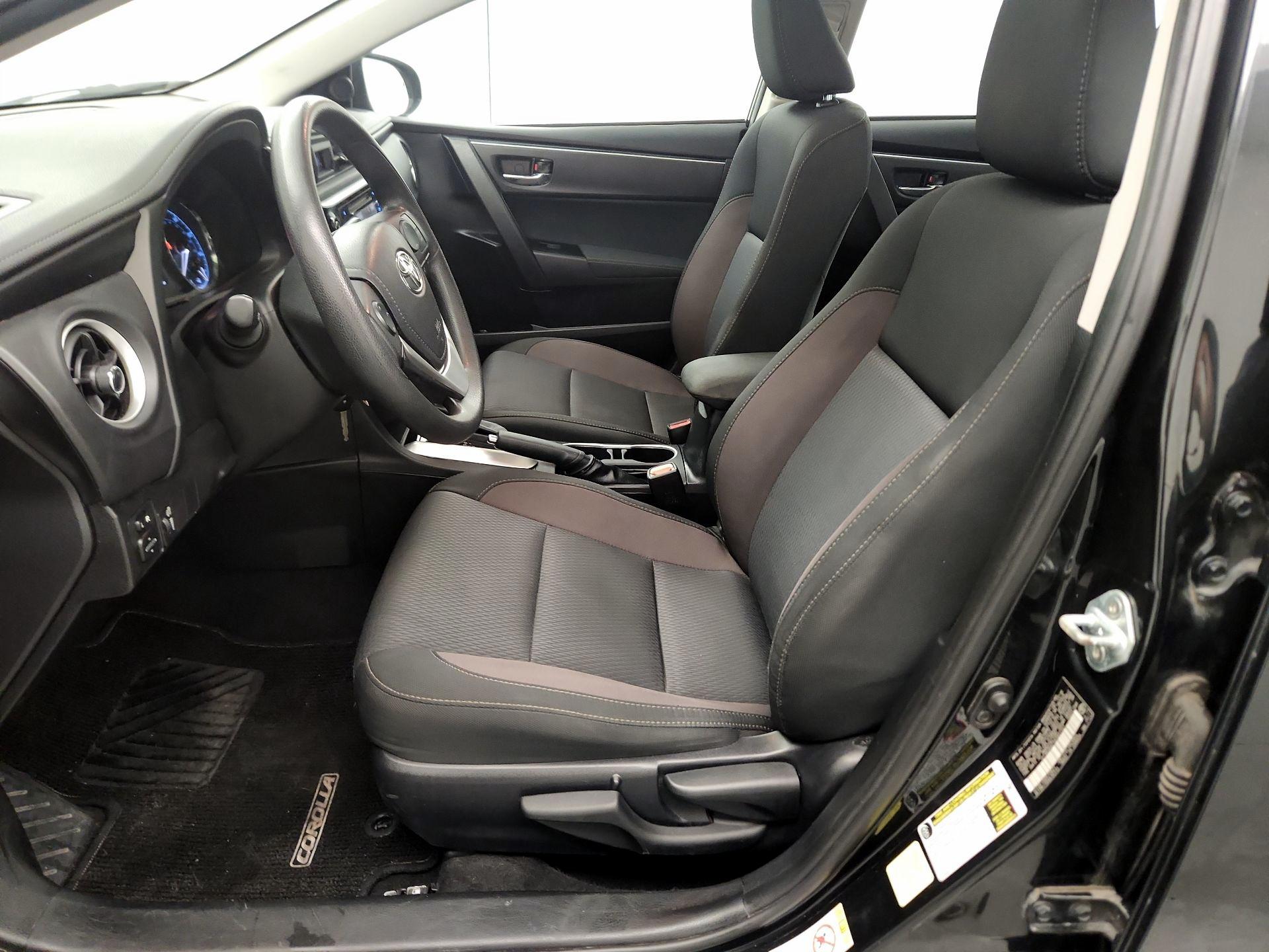 Thumbnail: 2017 Toyota Corolla - 9