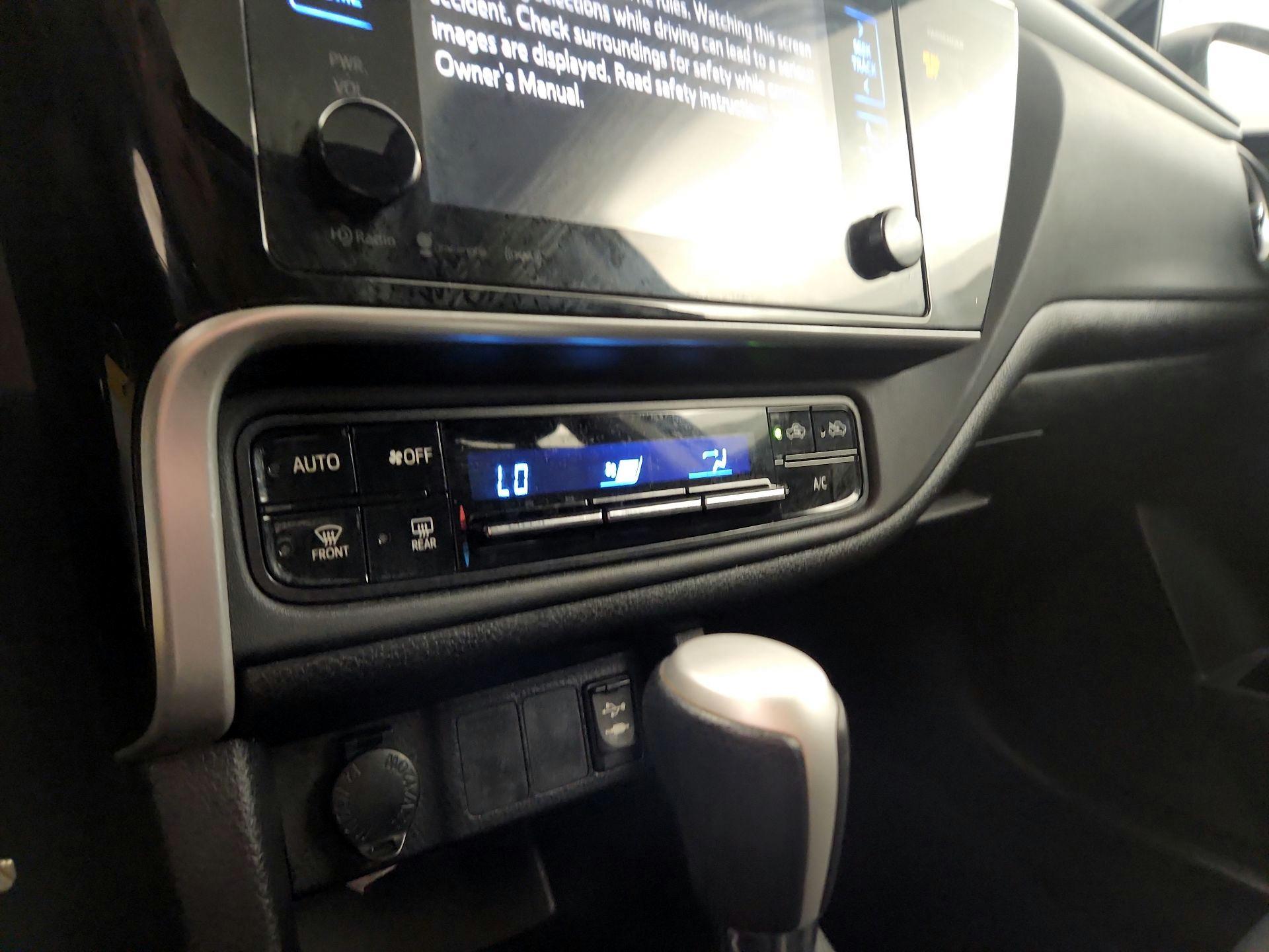 Thumbnail: 2017 Toyota Corolla - 14