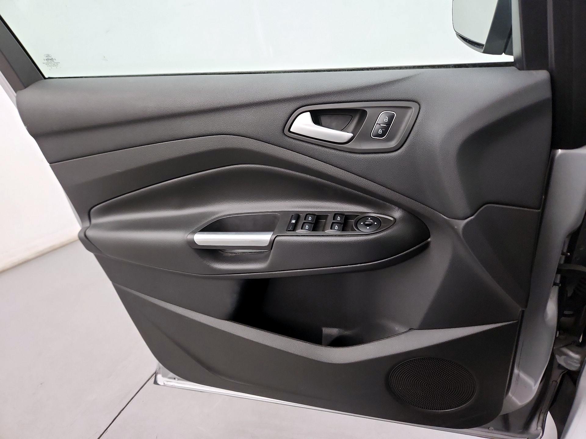 Thumbnail: 2018 Ford Escape - 10