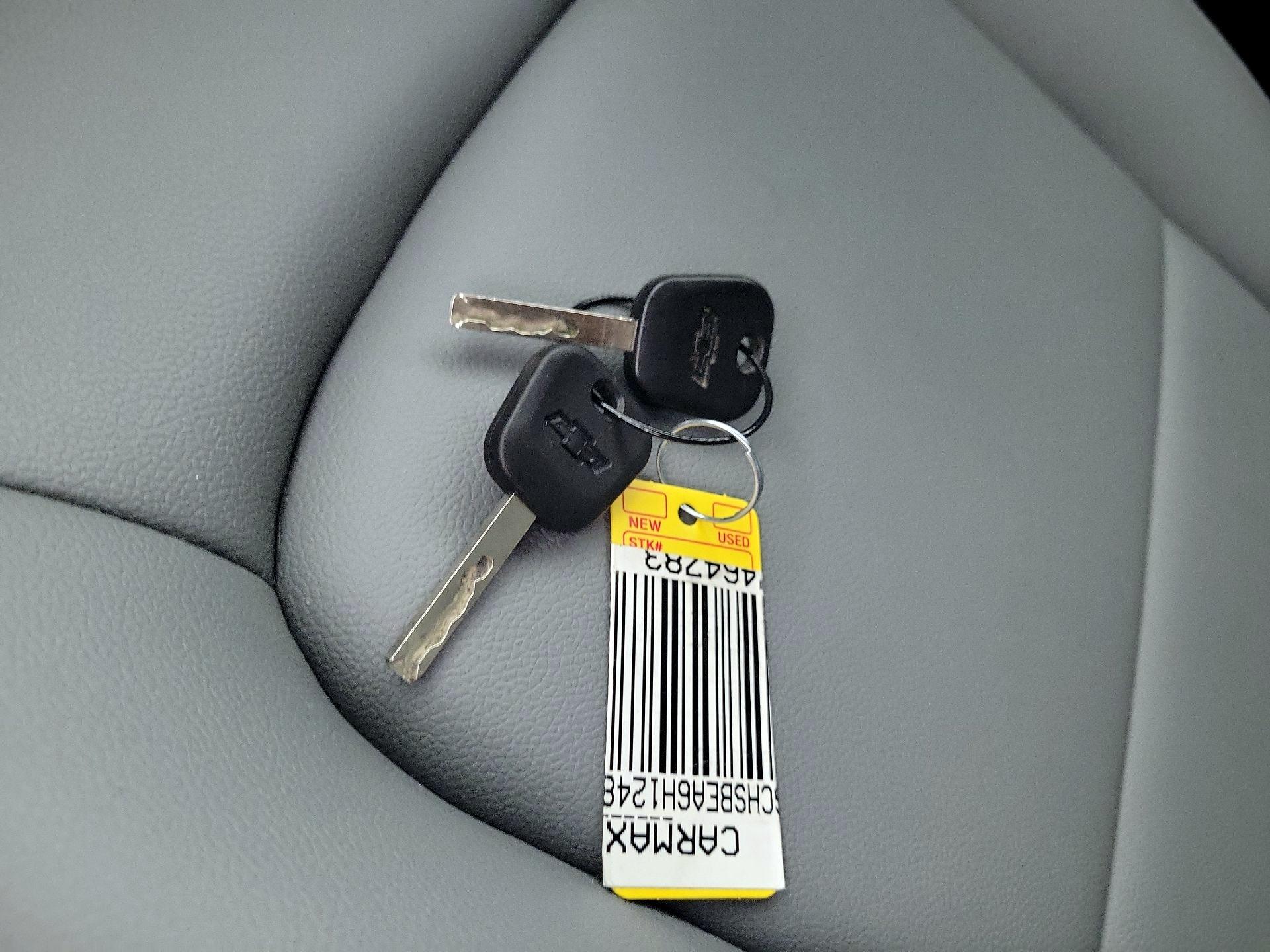 Thumbnail: 2017 Chevrolet Colorado - 20