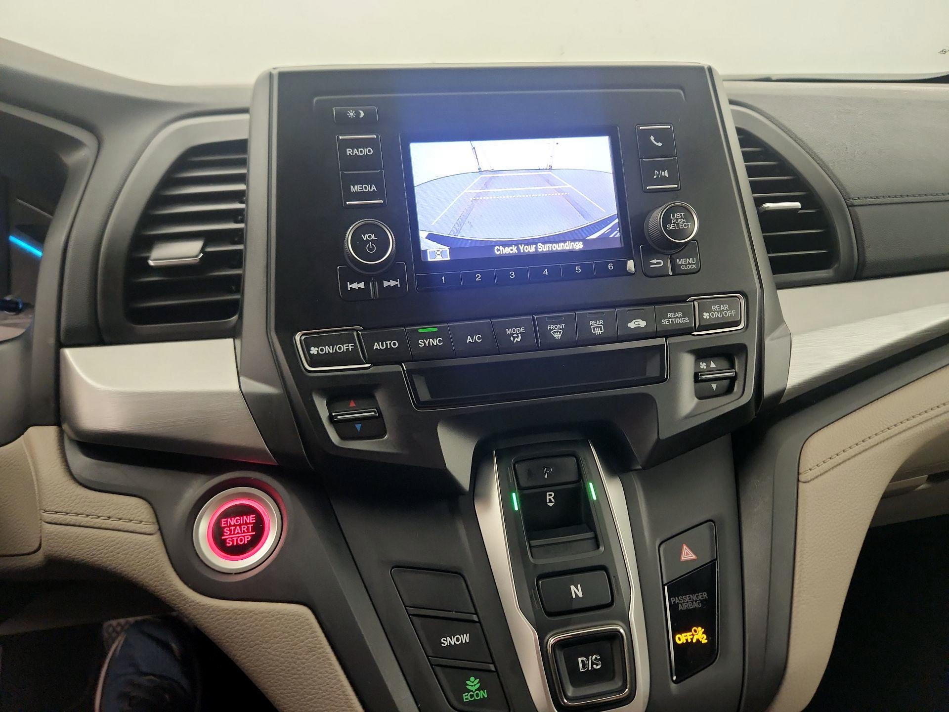 Thumbnail: 2019 Honda Odyssey - 11