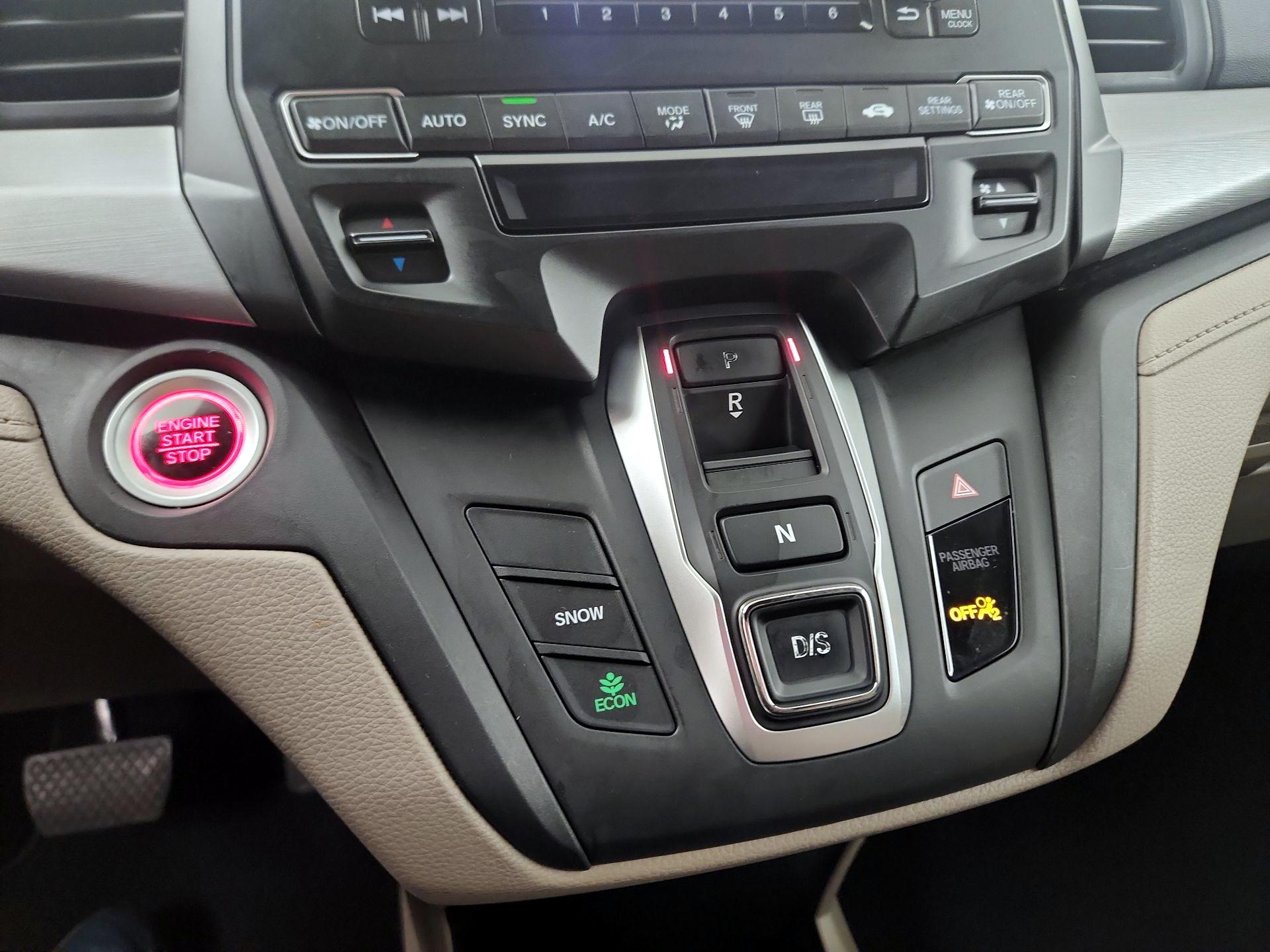 Thumbnail: 2019 Honda Odyssey - 14