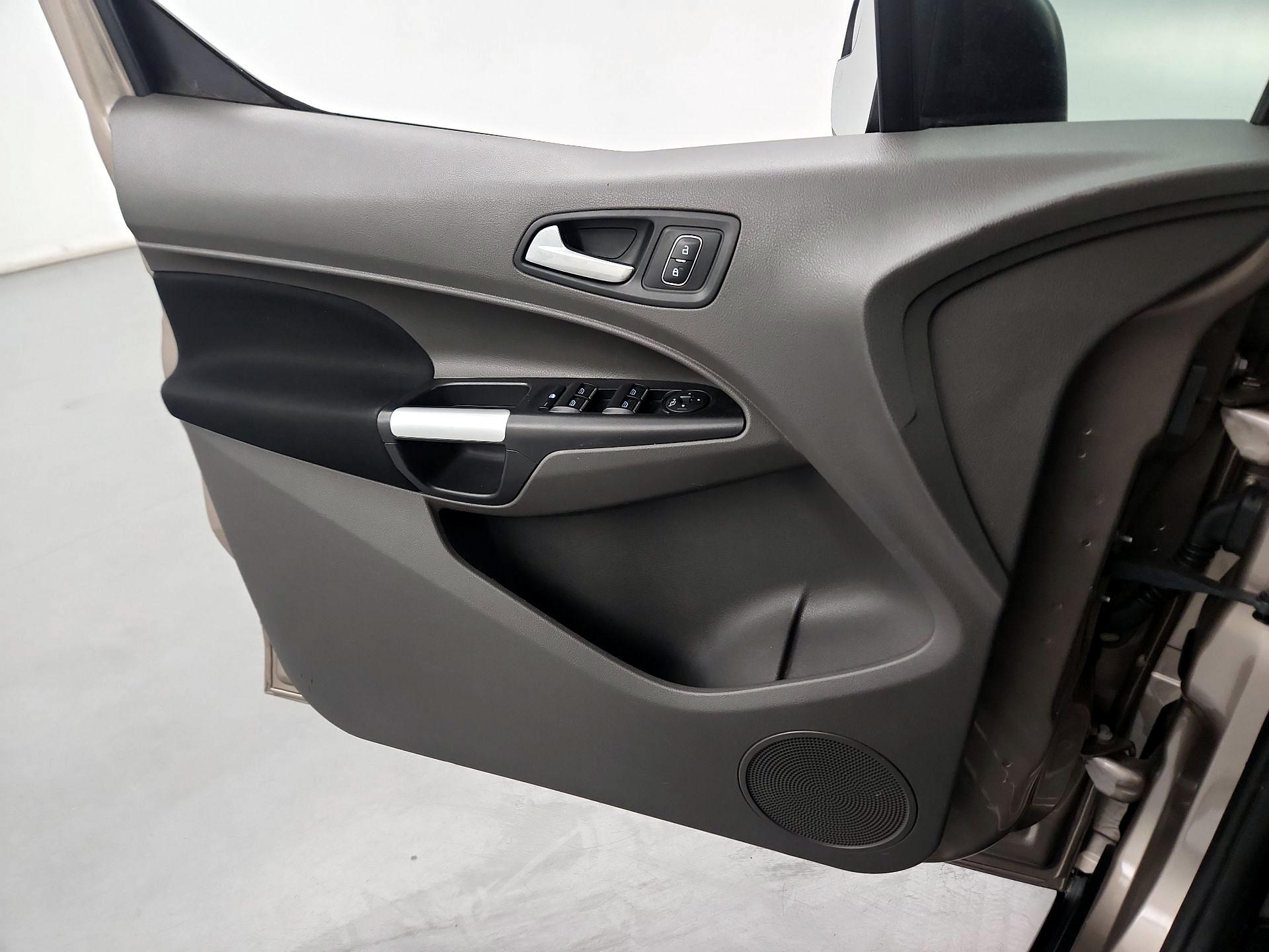 Thumbnail: 2020 Ford Transit Series - 10