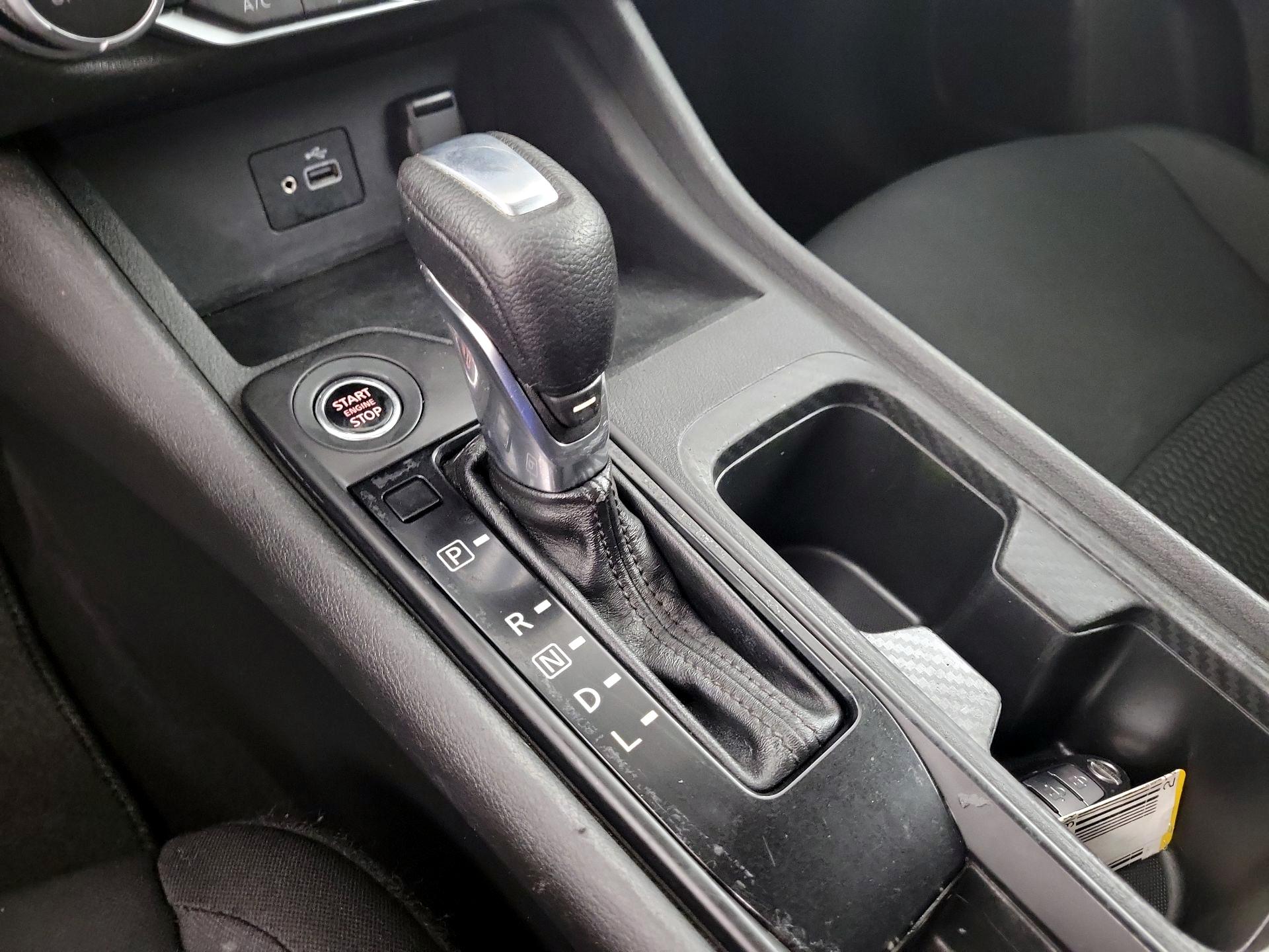 Thumbnail: 2021 Nissan Sentra - 15