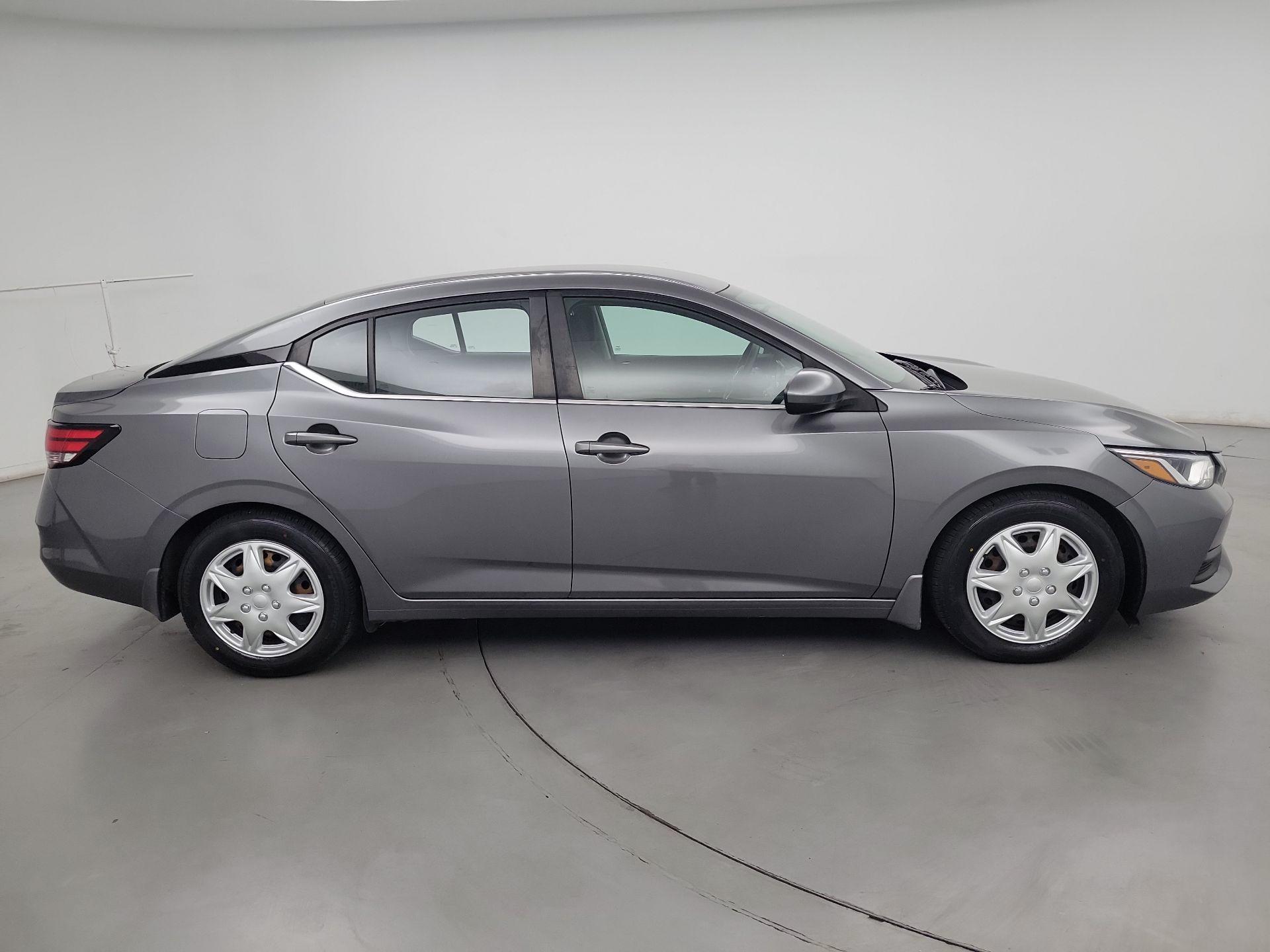 Thumbnail: 2021 Nissan Sentra - 4