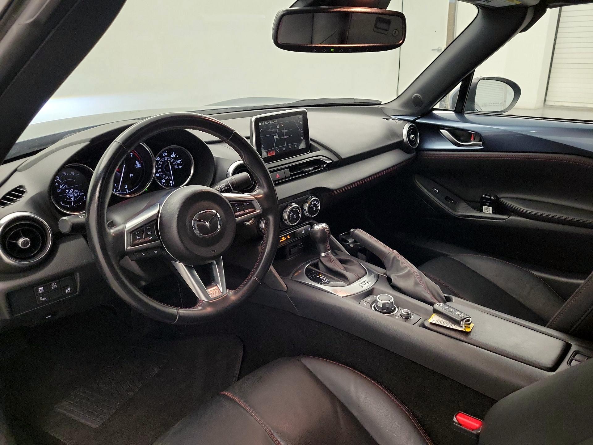 Thumbnail: 2016 Mazda MX-5 Miata - 8