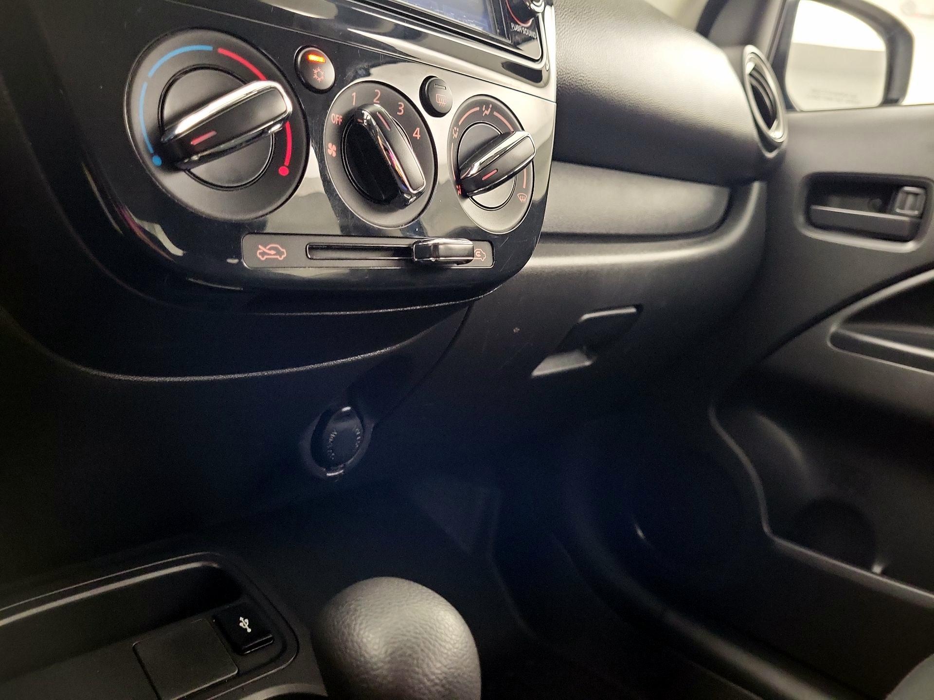 Thumbnail: 2019 Mitsubishi Mirage G4 - 14