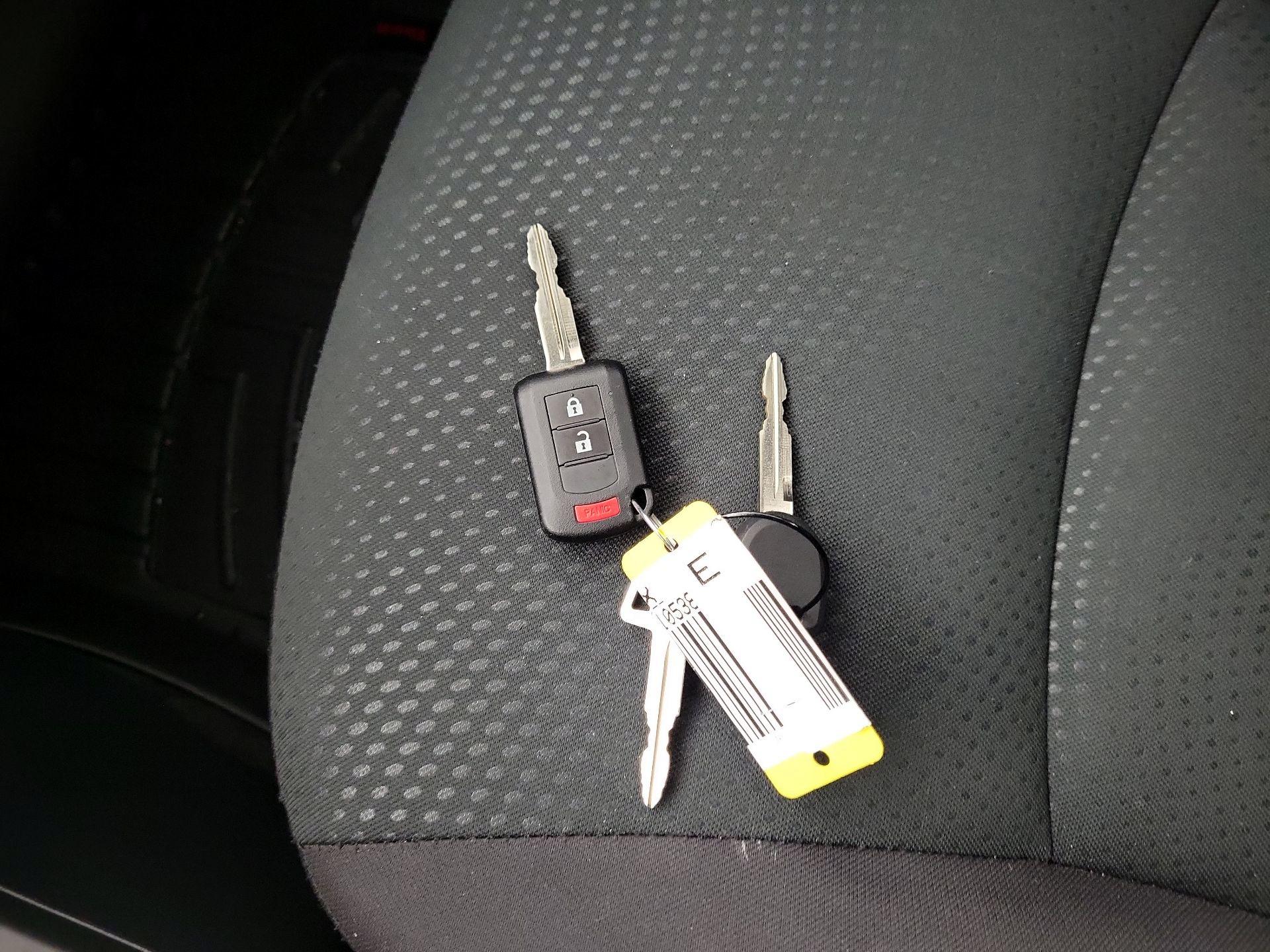 Thumbnail: 2019 Mitsubishi Mirage G4 - 20