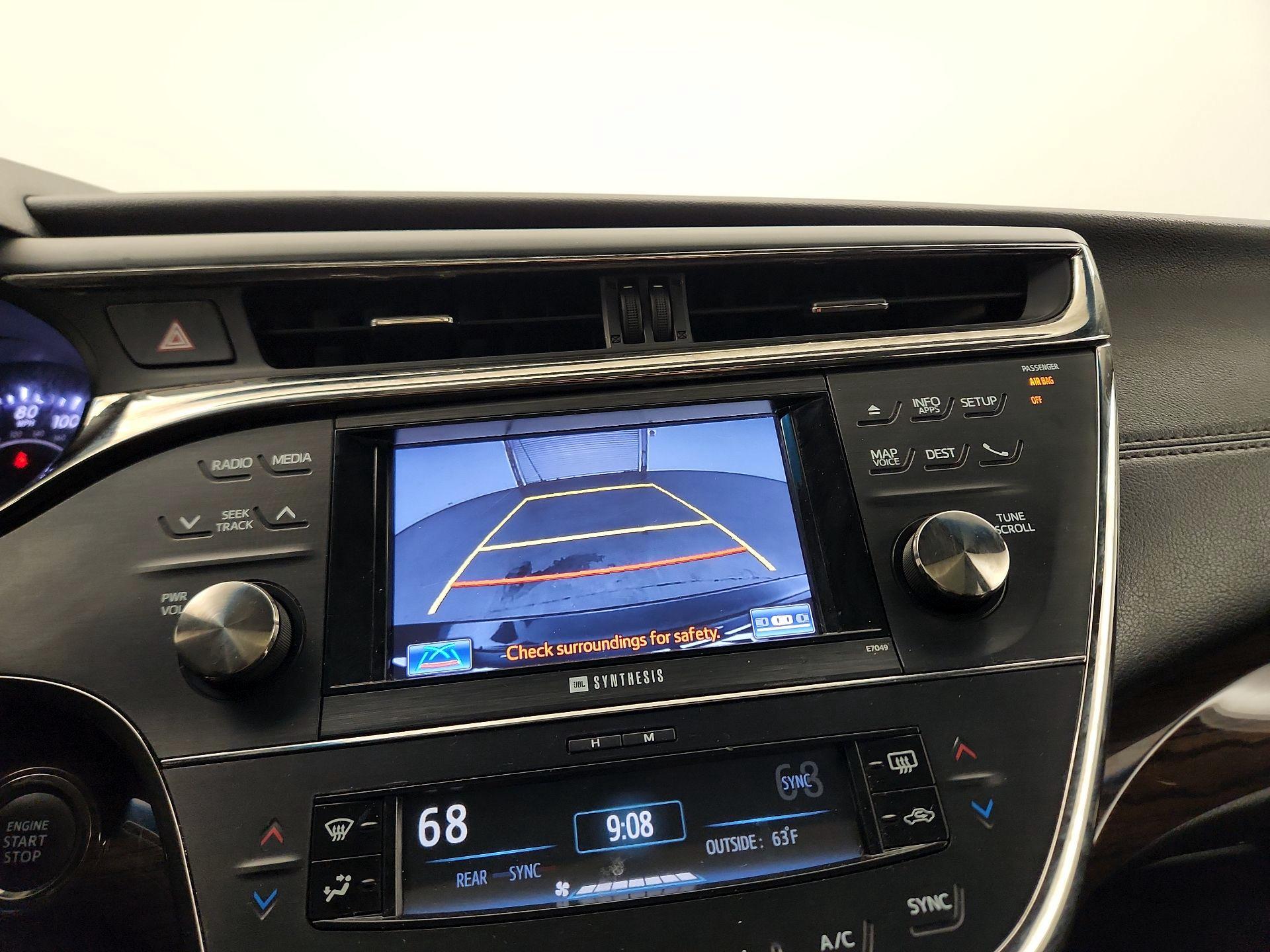 Thumbnail: 2014 Toyota Avalon - 13