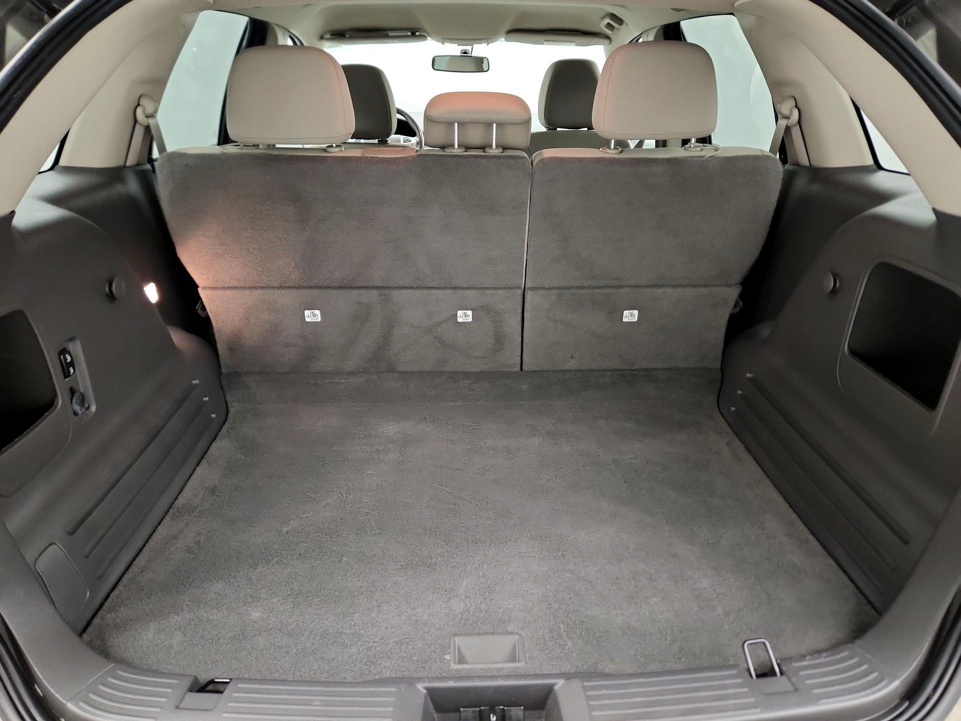 Thumbnail: 2014 Ford Edge - 16