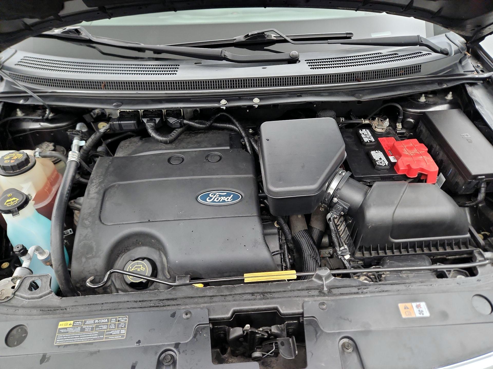 Thumbnail: 2014 Ford Edge - 17