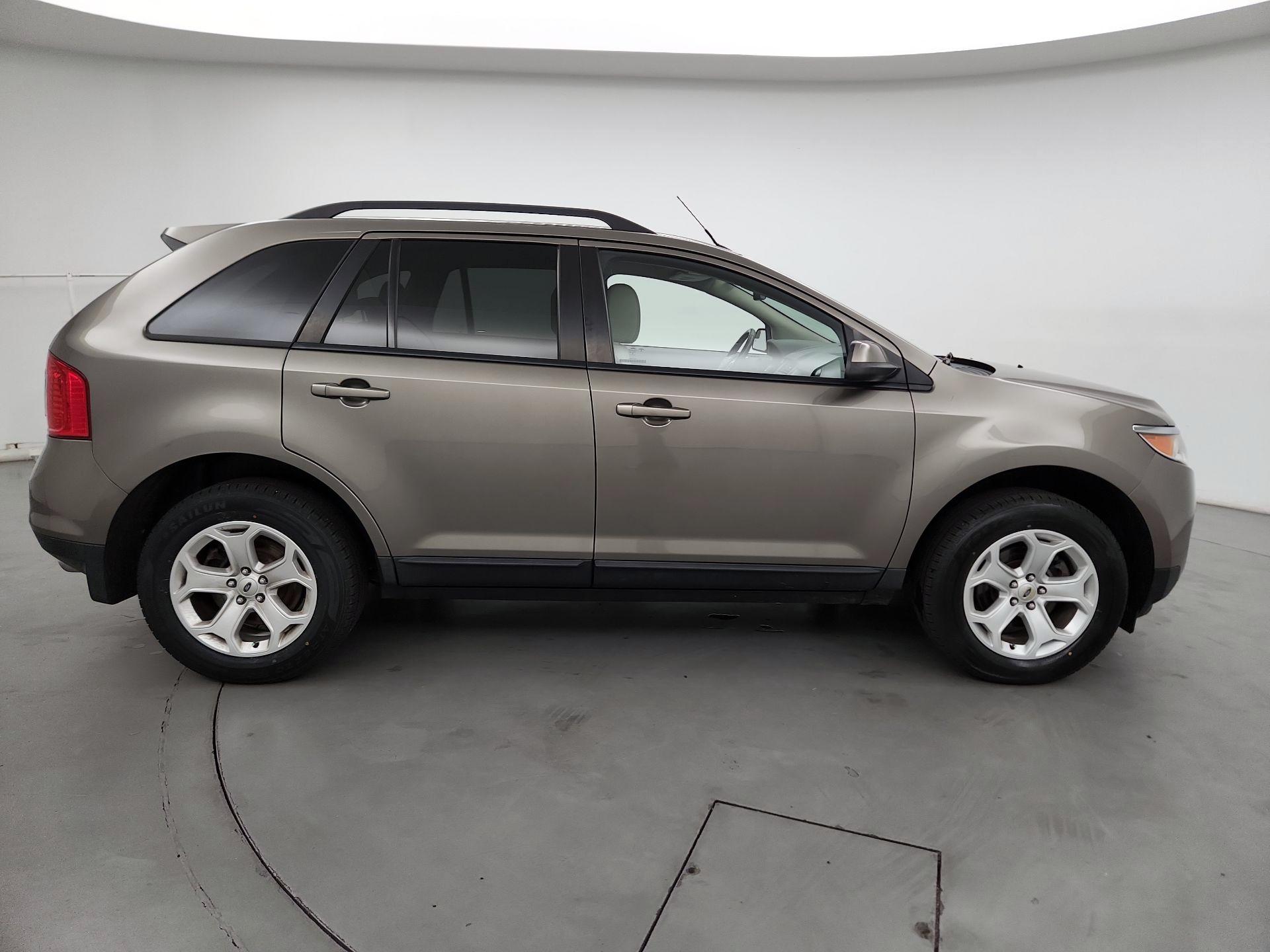 Thumbnail: 2014 Ford Edge - 4