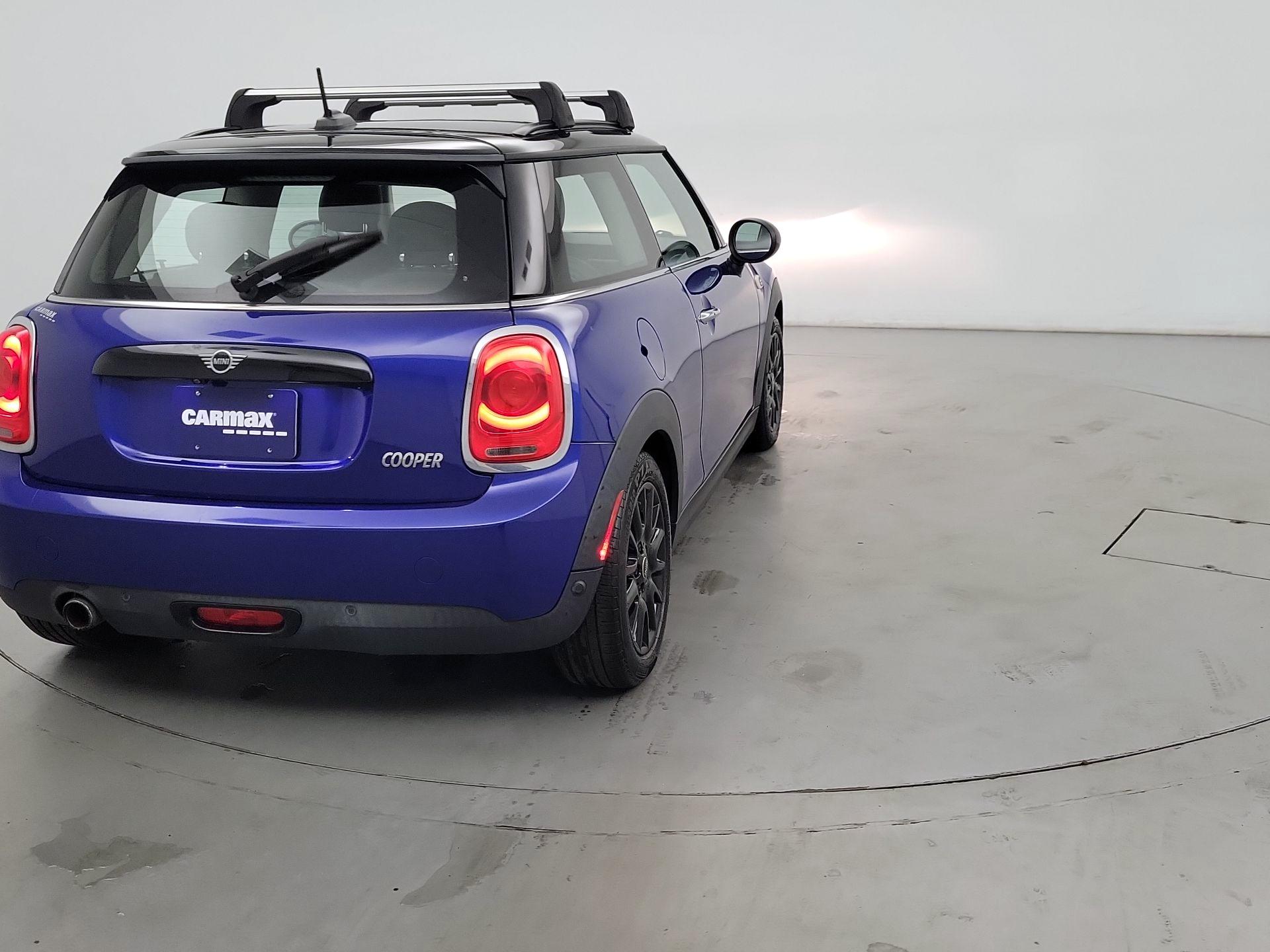 Thumbnail: 2019 MINI Cooper Hardtop - 5