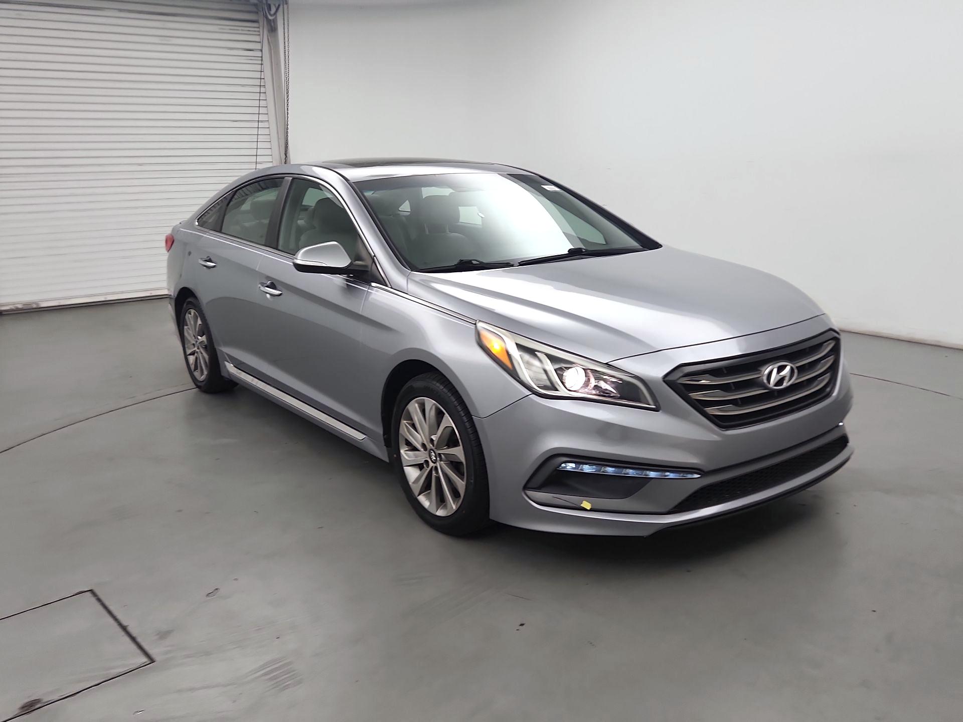Thumbnail: 2016 Hyundai Sonata - 1