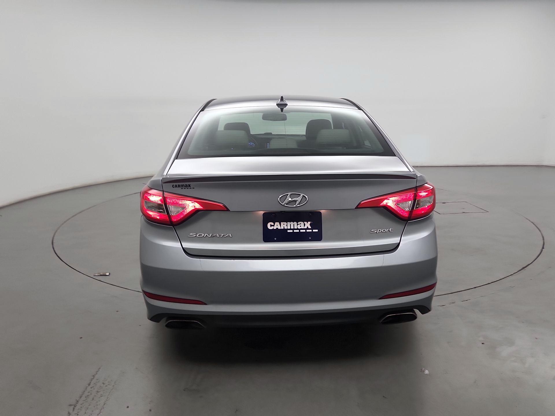 Thumbnail: 2016 Hyundai Sonata - 6