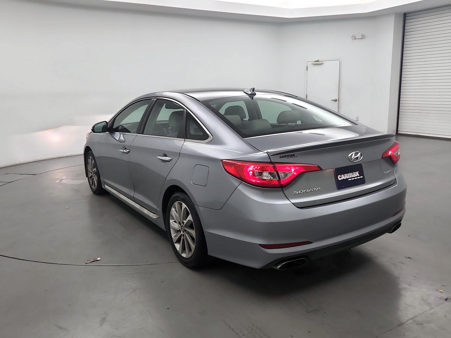 Thumbnail: 2016 Hyundai Sonata - 7