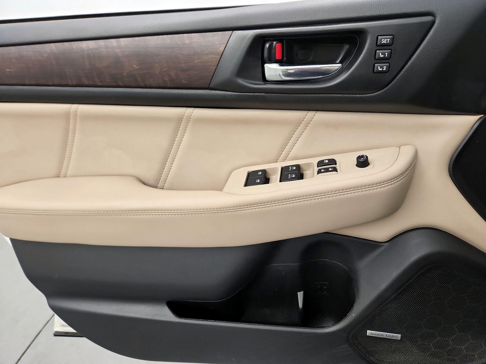 Thumbnail: 2019 Subaru Outback - 10